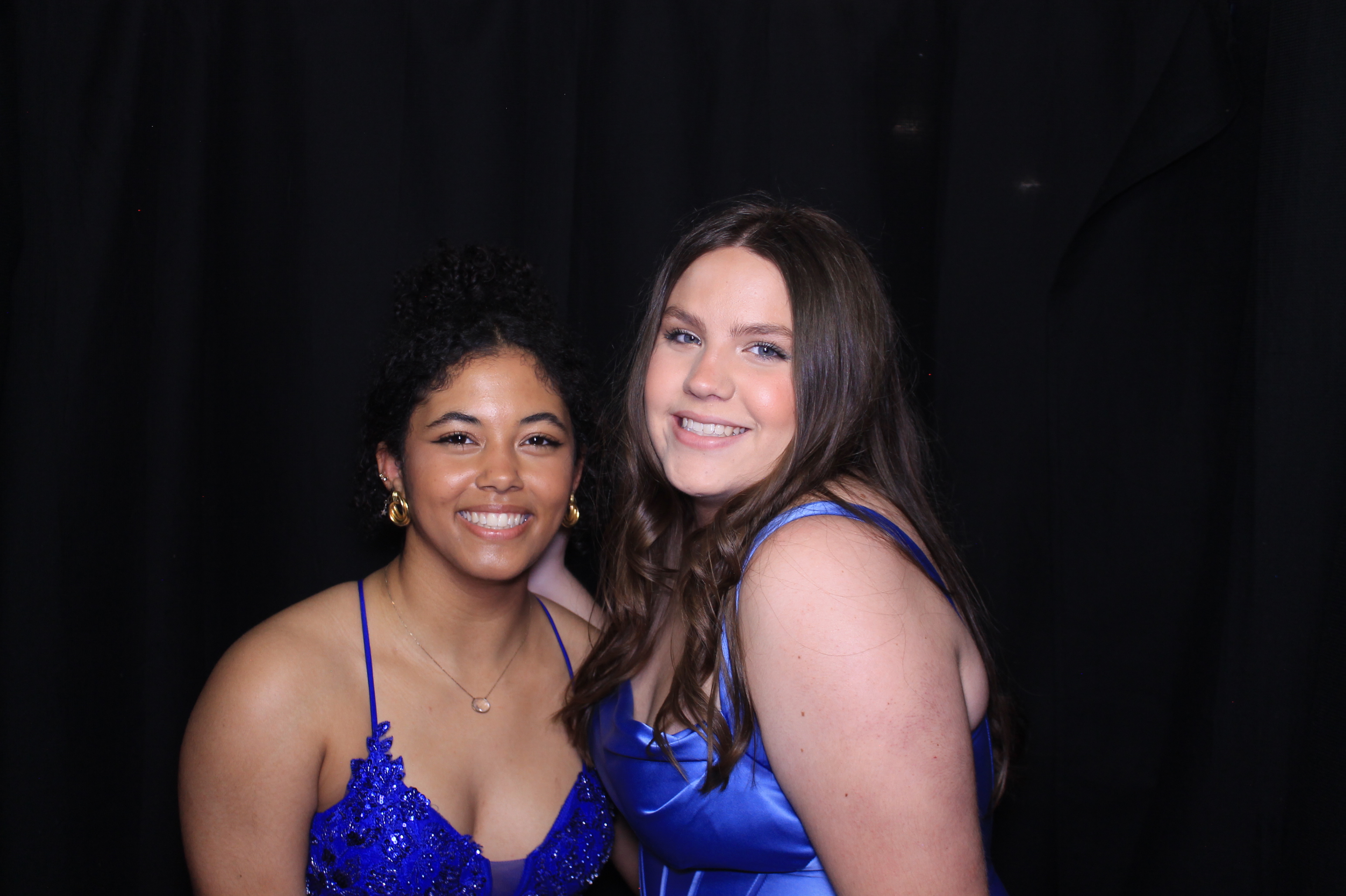 Carroll HS Prom | View more photos from the event at gallery.photoboothcincy.com/u/PhotoBoothCincy/Carroll-HS-Prom-0