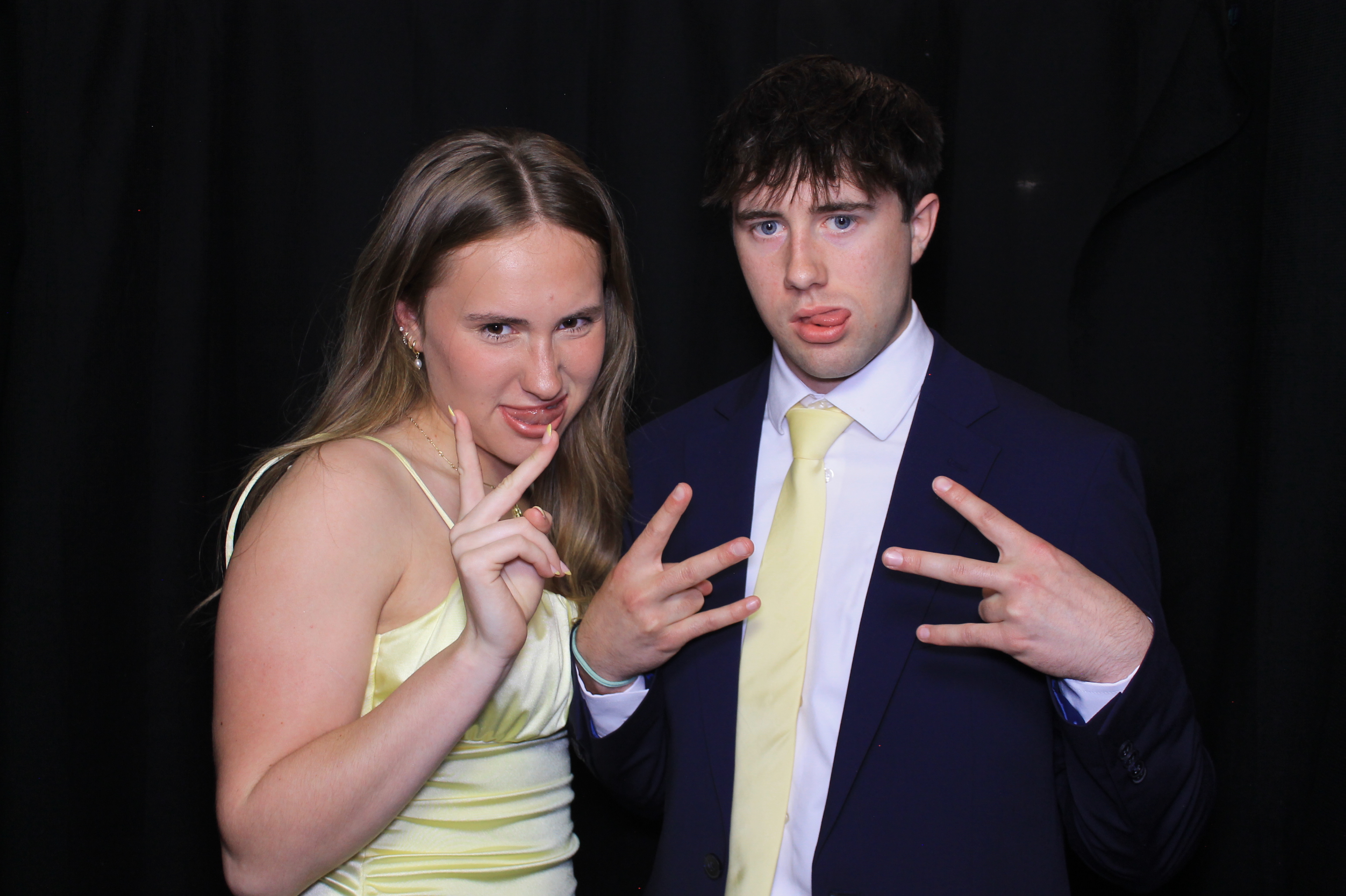 Carroll HS Prom | View more photos from the event at gallery.photoboothcincy.com/u/PhotoBoothCincy/Carroll-HS-Prom-0