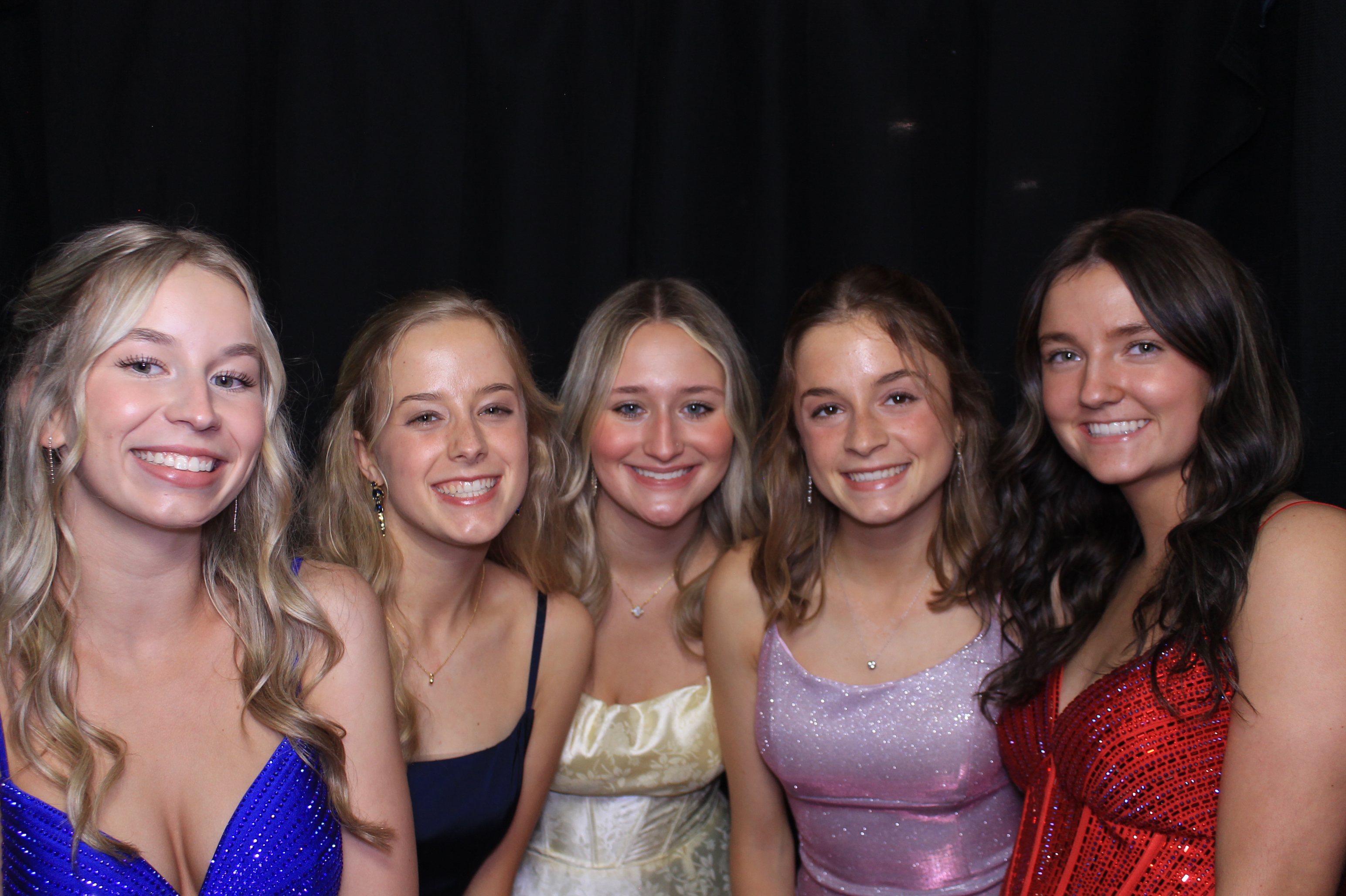 Carroll HS Prom | View more photos from the event at gallery.photoboothcincy.com/u/PhotoBoothCincy/Carroll-HS-Prom-0