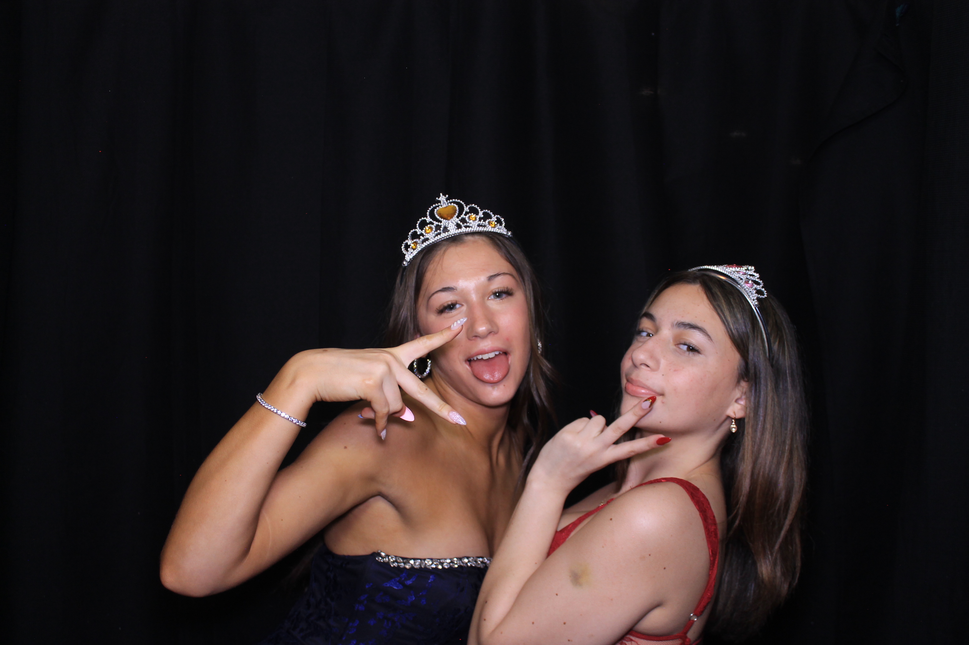 Carroll HS Prom | View more photos from the event at gallery.photoboothcincy.com/u/PhotoBoothCincy/Carroll-HS-Prom-0