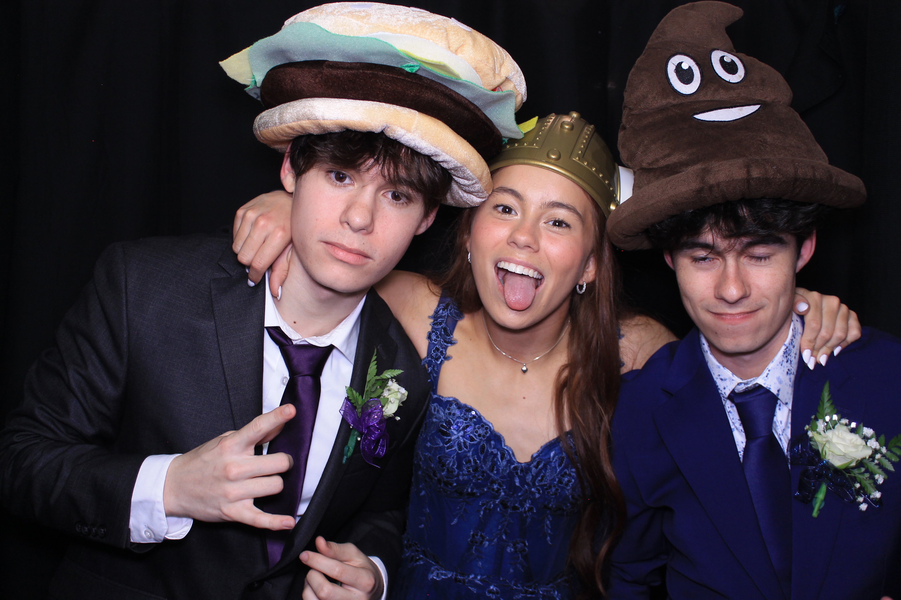 Carroll HS Prom | View more photos from the event at gallery.photoboothcincy.com/u/PhotoBoothCincy/Carroll-HS-Prom-0
