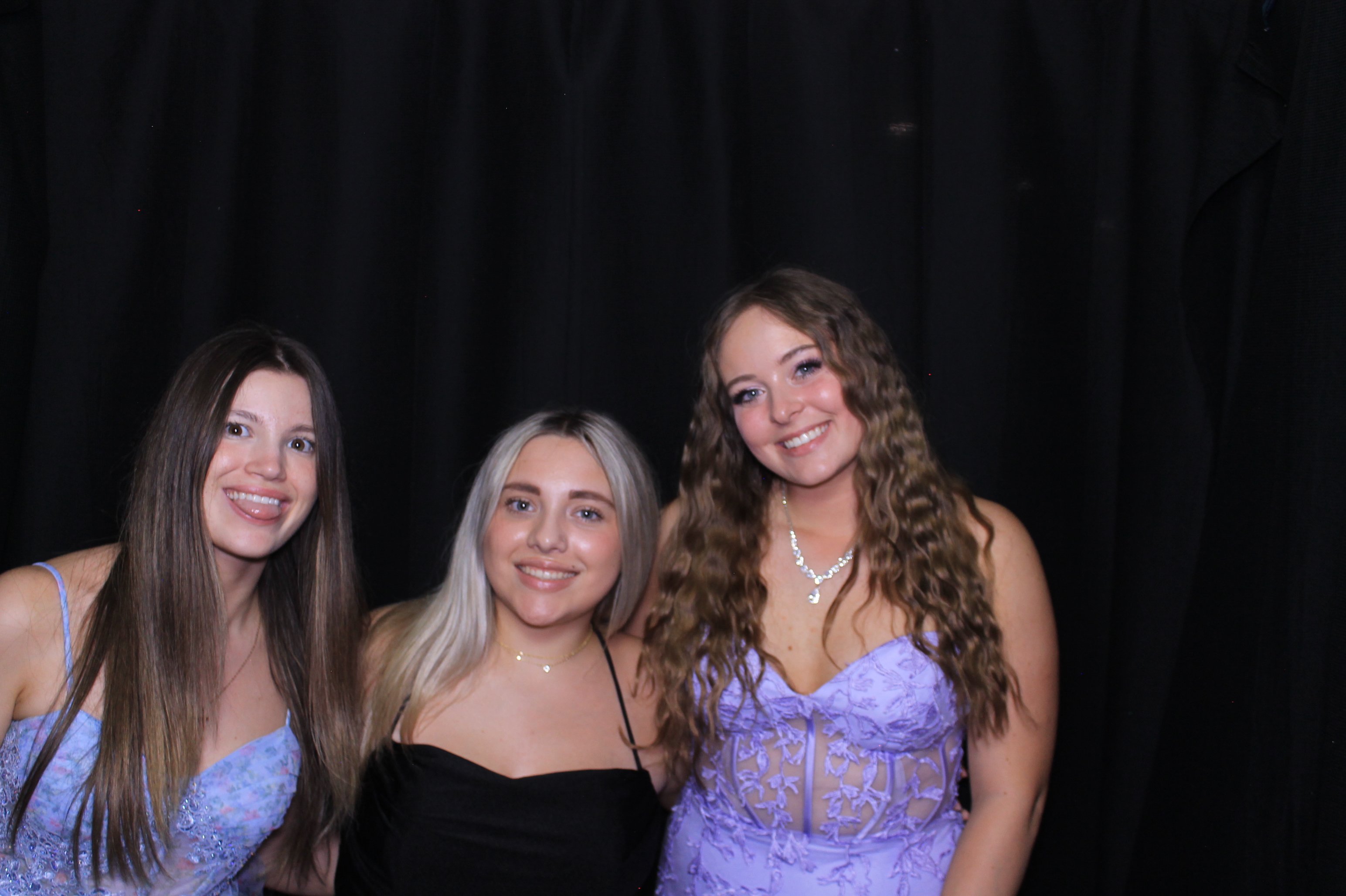 Carroll HS Prom | View more photos from the event at gallery.photoboothcincy.com/u/PhotoBoothCincy/Carroll-HS-Prom-0