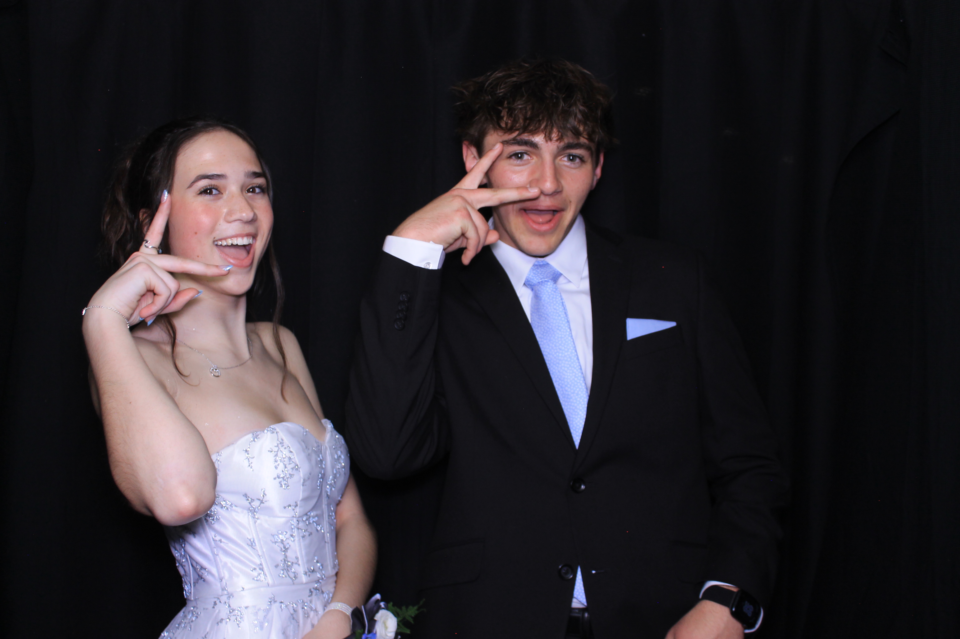 Carroll HS Prom | View more photos from the event at gallery.photoboothcincy.com/u/PhotoBoothCincy/Carroll-HS-Prom-0