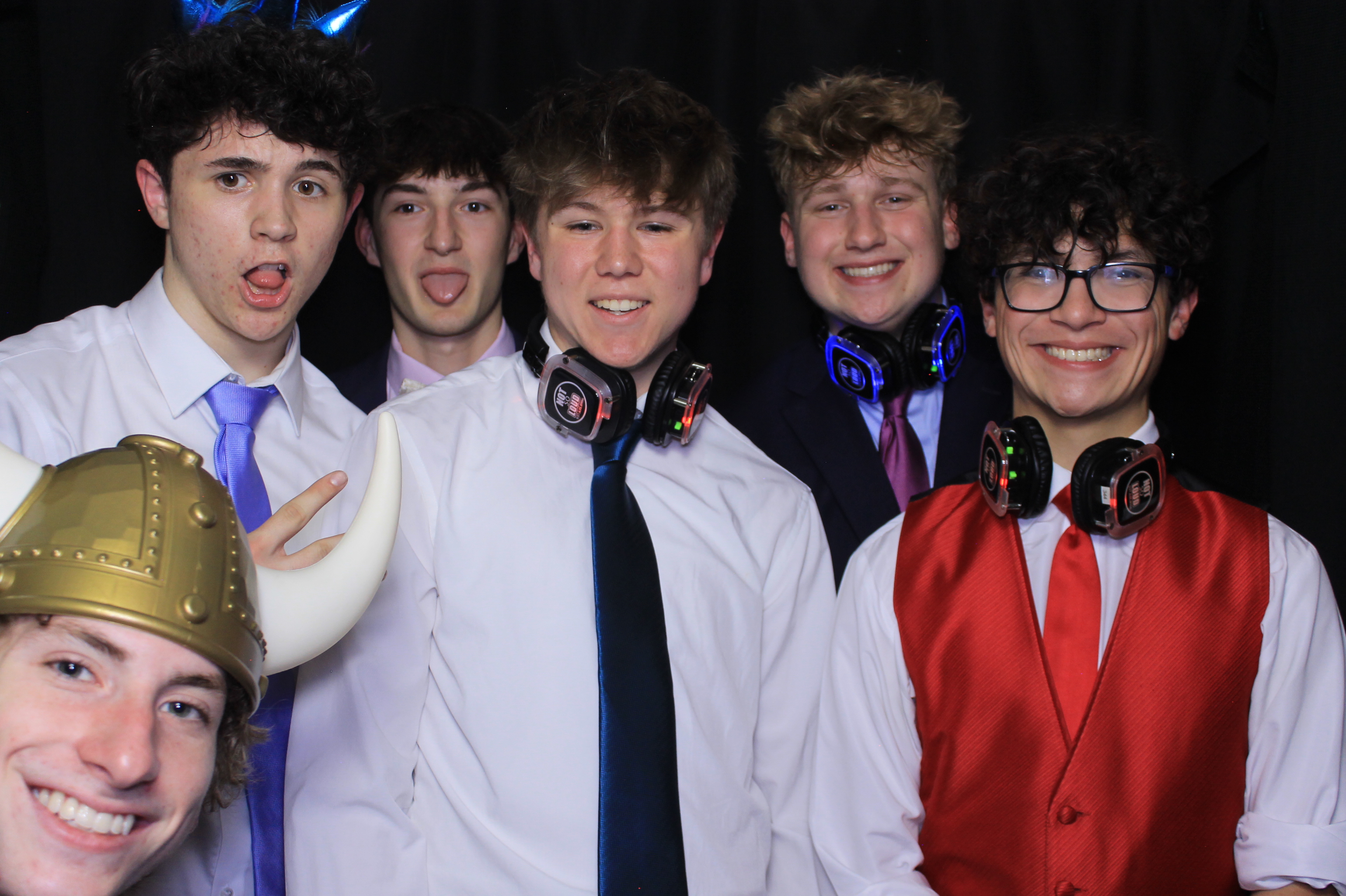 Carroll HS Prom | View more photos from the event at gallery.photoboothcincy.com/u/PhotoBoothCincy/Carroll-HS-Prom-0