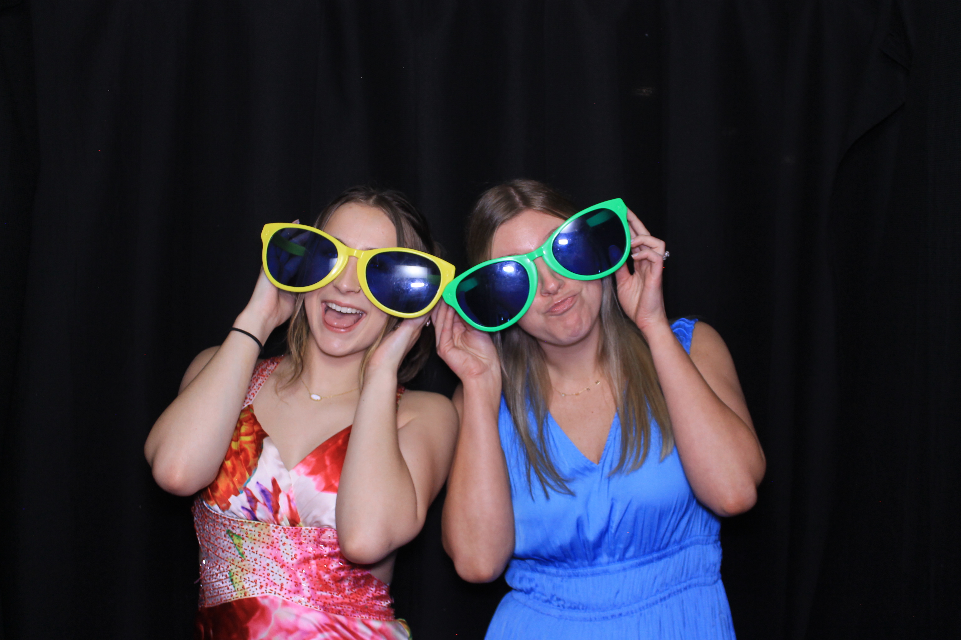 Carroll HS Prom | View more photos from the event at gallery.photoboothcincy.com/u/PhotoBoothCincy/Carroll-HS-Prom-0