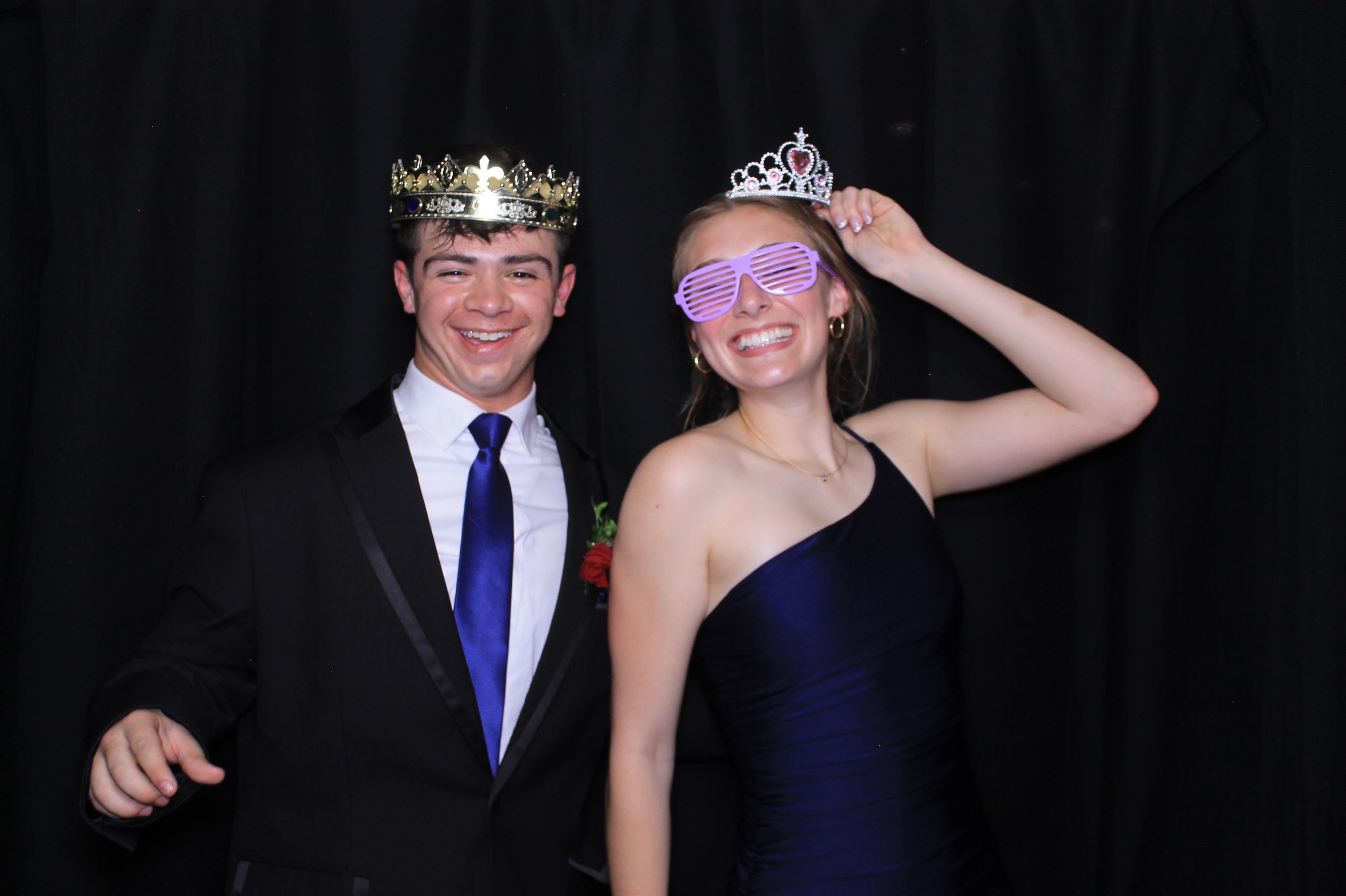 Carroll HS Prom | View more photos from the event at gallery.photoboothcincy.com/u/PhotoBoothCincy/Carroll-HS-Prom-0