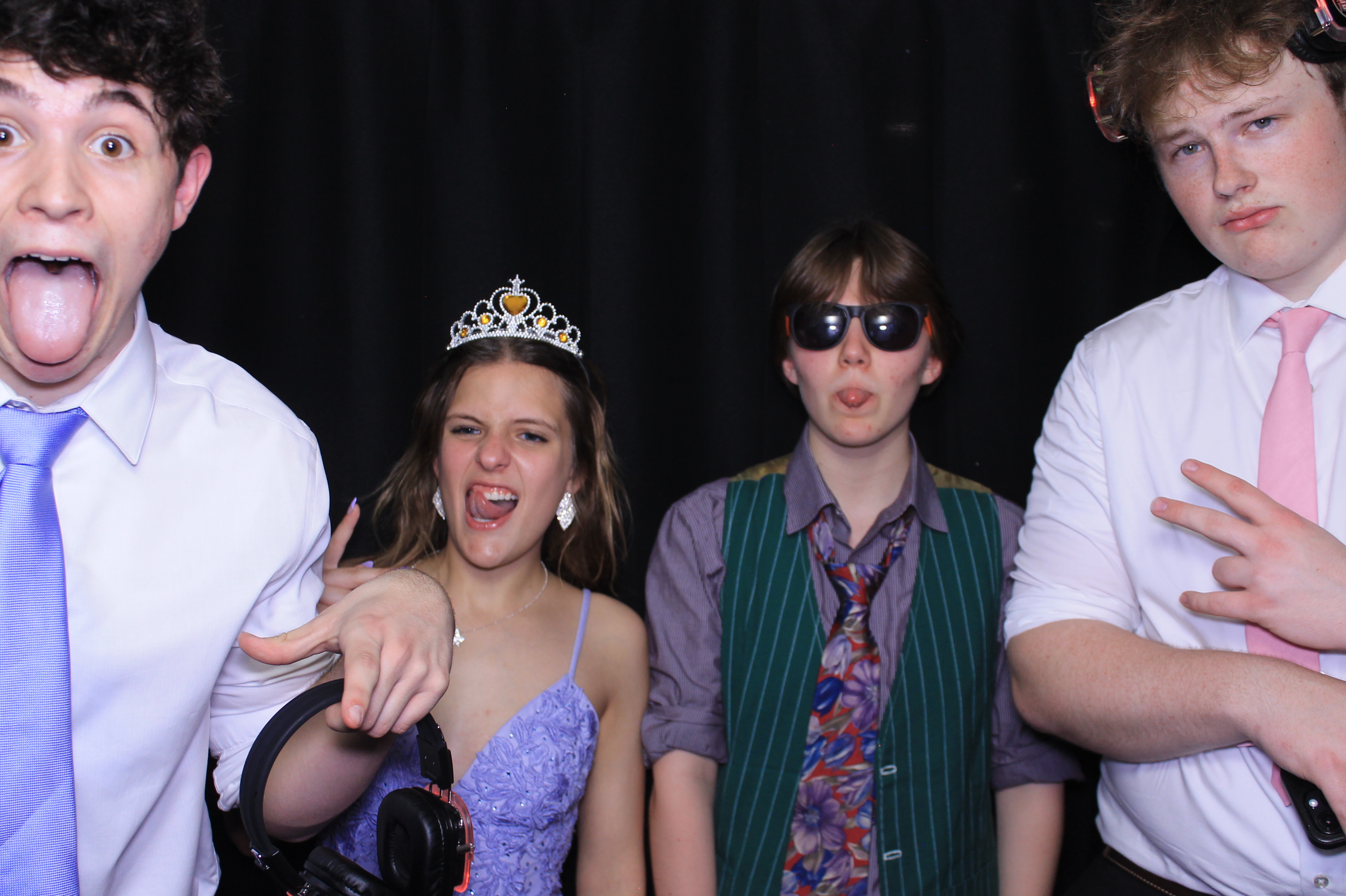 Carroll HS Prom | View more photos from the event at gallery.photoboothcincy.com/u/PhotoBoothCincy/Carroll-HS-Prom-0