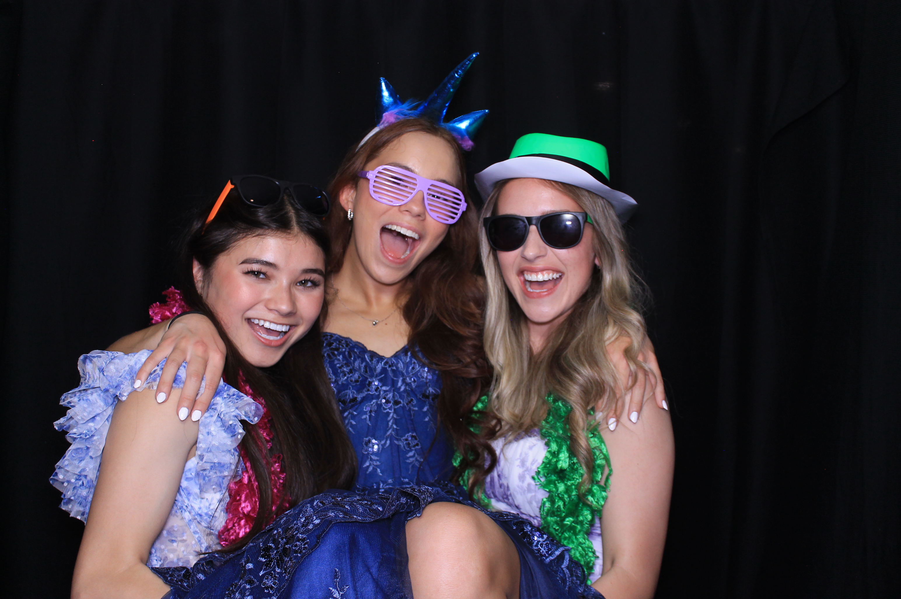 Carroll HS Prom | View more photos from the event at gallery.photoboothcincy.com/u/PhotoBoothCincy/Carroll-HS-Prom-0