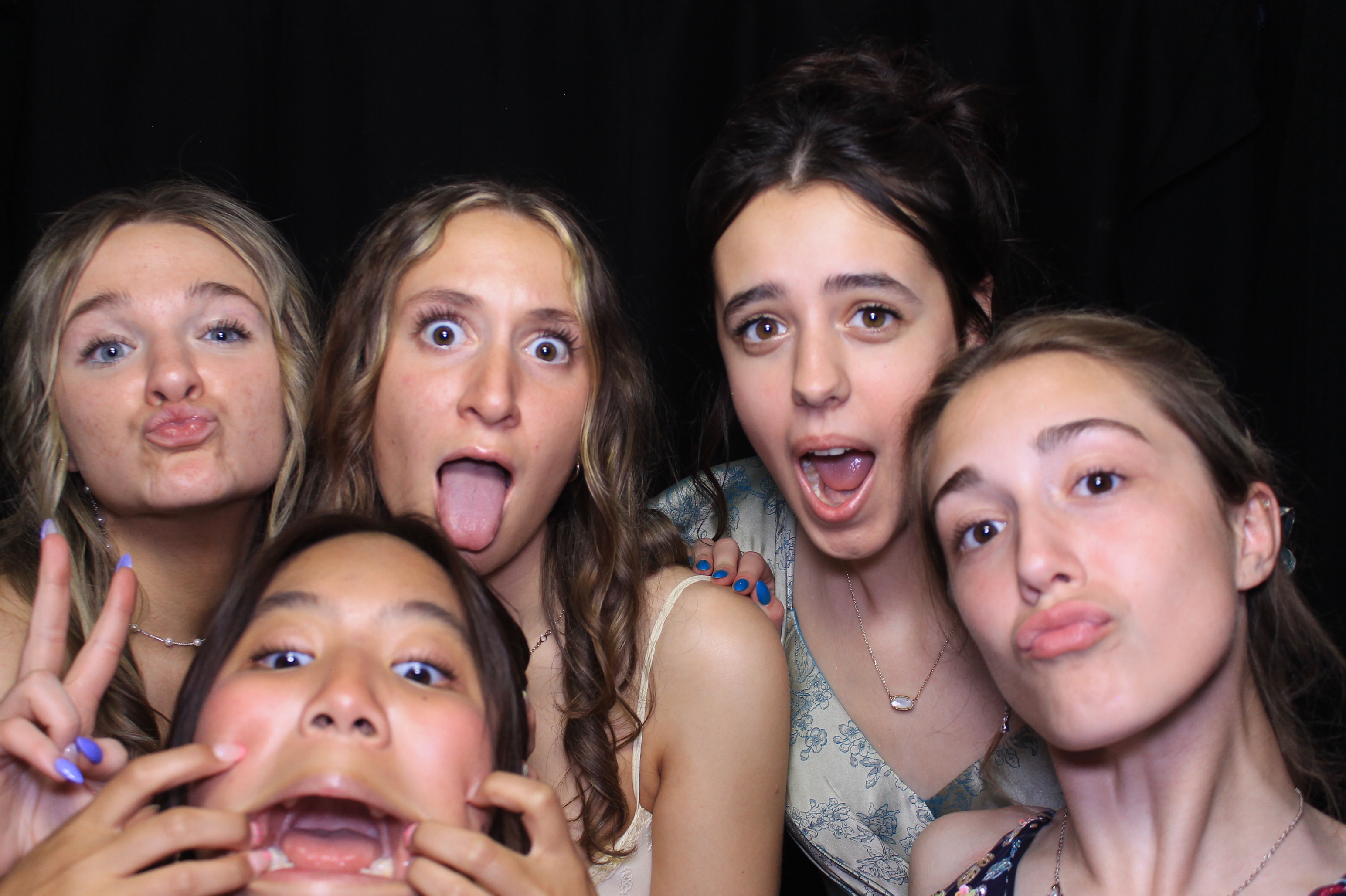Carroll HS Prom | View more photos from the event at gallery.photoboothcincy.com/u/PhotoBoothCincy/Carroll-HS-Prom-0