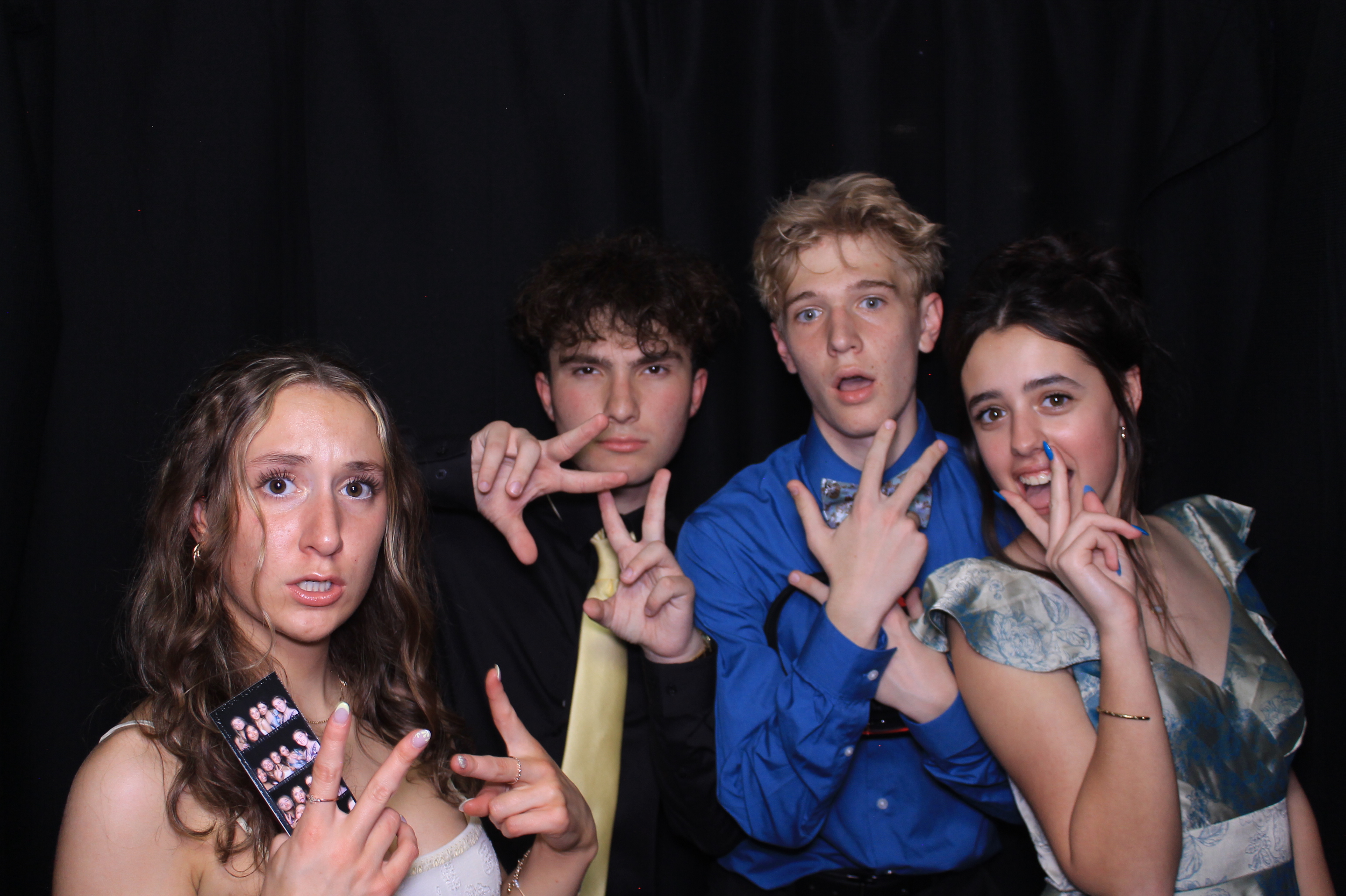 Carroll HS Prom | View more photos from the event at gallery.photoboothcincy.com/u/PhotoBoothCincy/Carroll-HS-Prom-0