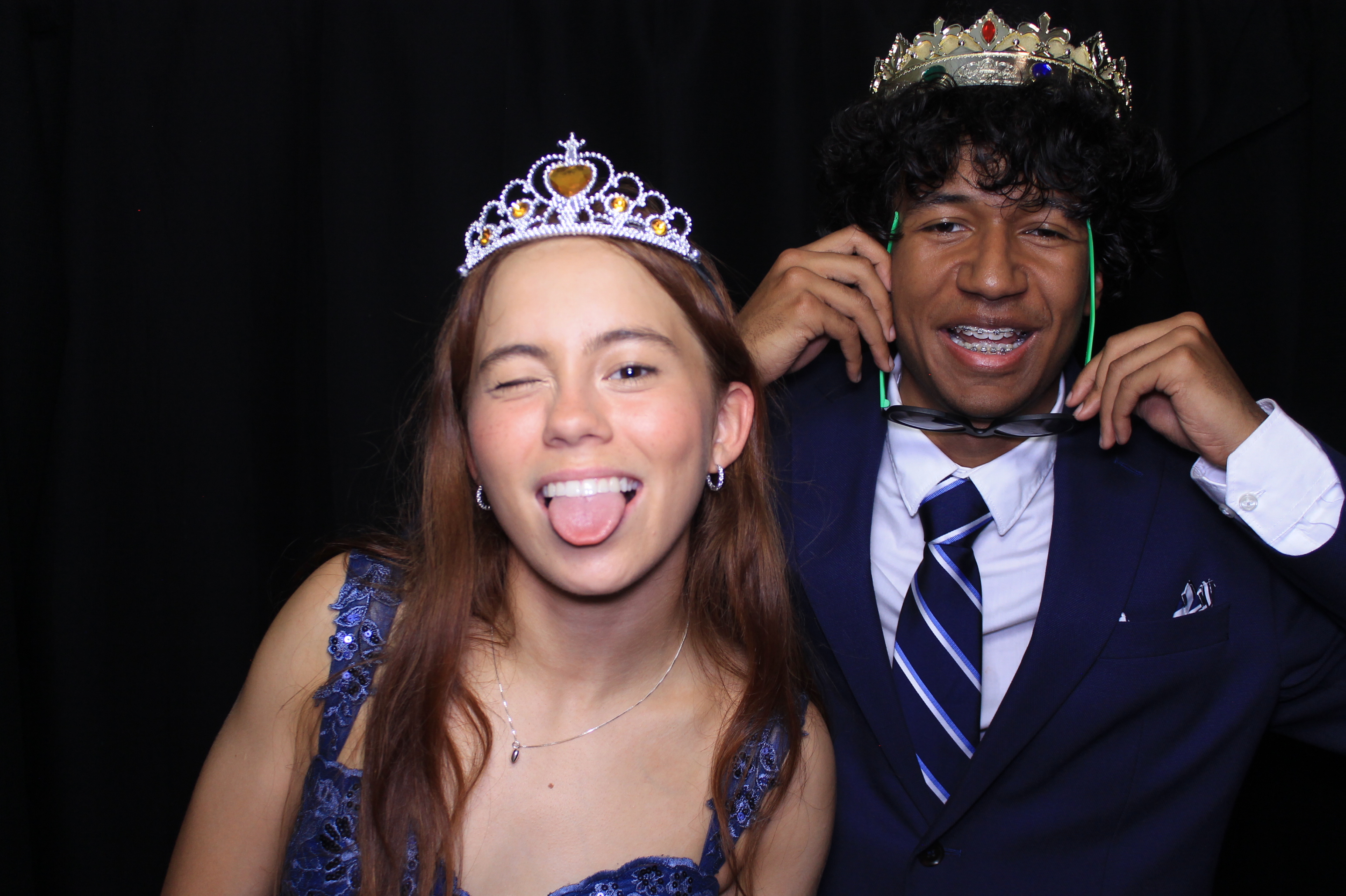 Carroll HS Prom | View more photos from the event at gallery.photoboothcincy.com/u/PhotoBoothCincy/Carroll-HS-Prom-0