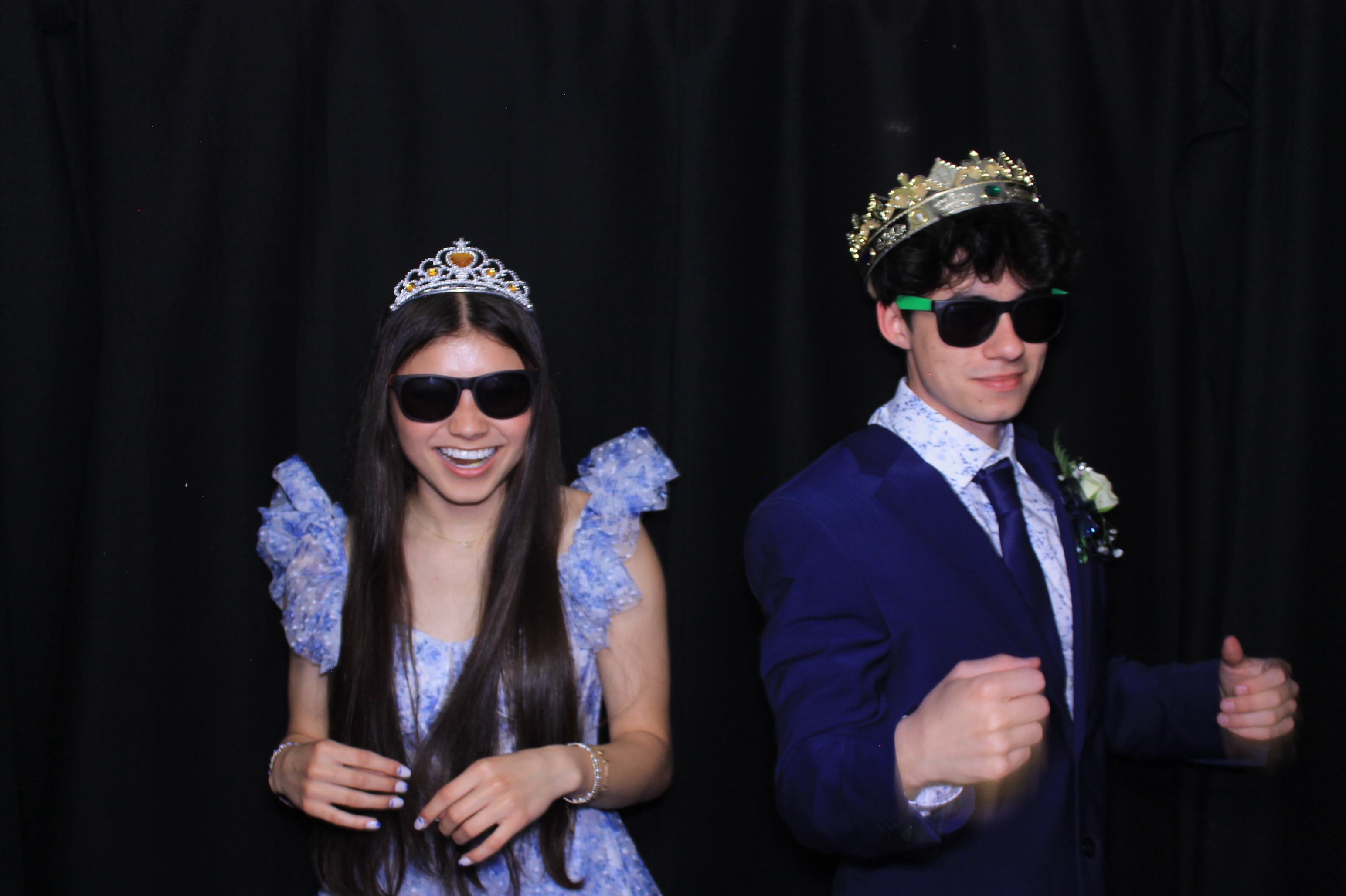 Carroll HS Prom | View more photos from the event at gallery.photoboothcincy.com/u/PhotoBoothCincy/Carroll-HS-Prom-0