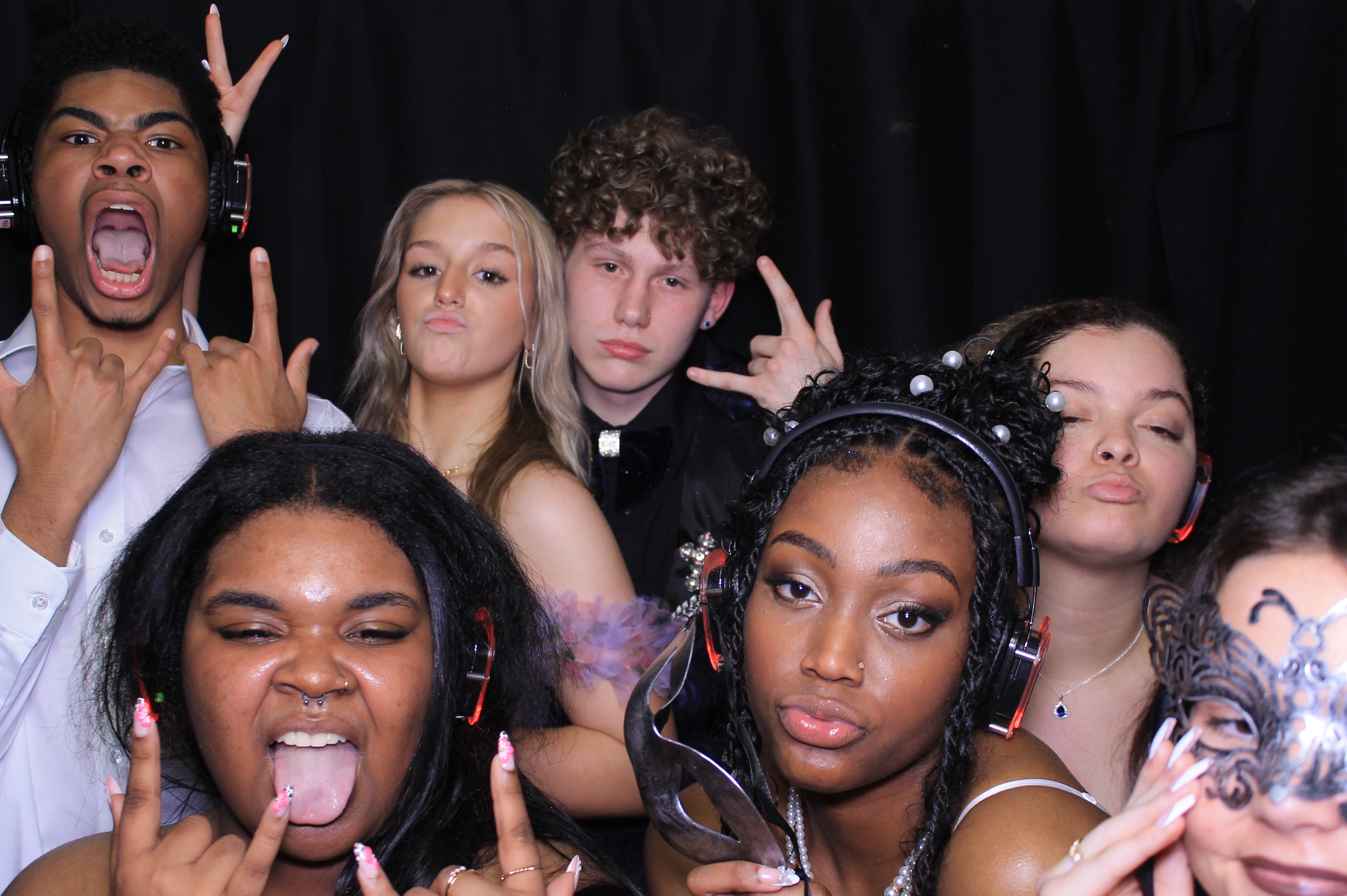 Carroll HS Prom | View more photos from the event at gallery.photoboothcincy.com/u/PhotoBoothCincy/Carroll-HS-Prom-0