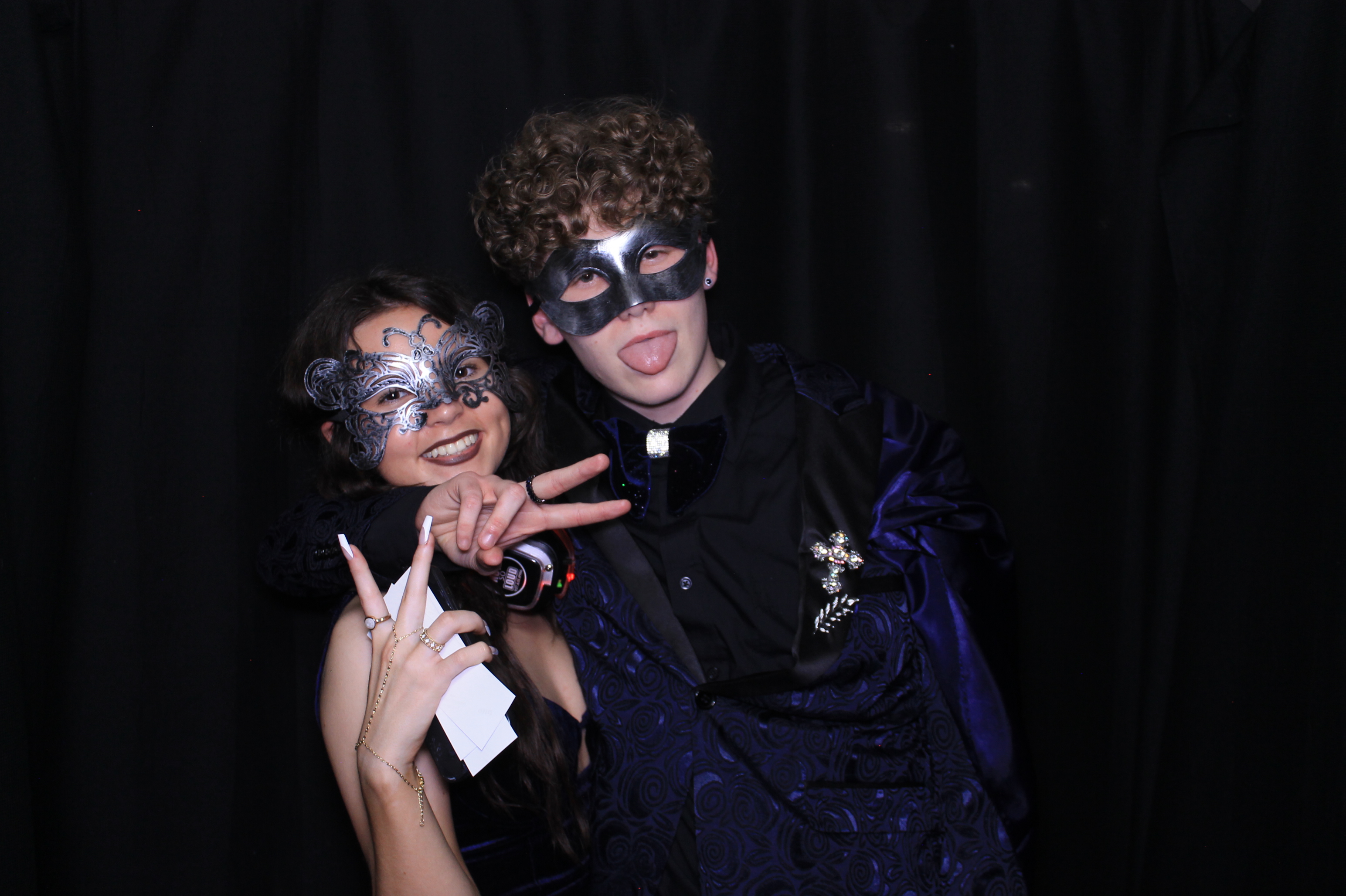 Carroll HS Prom | View more photos from the event at gallery.photoboothcincy.com/u/PhotoBoothCincy/Carroll-HS-Prom-0