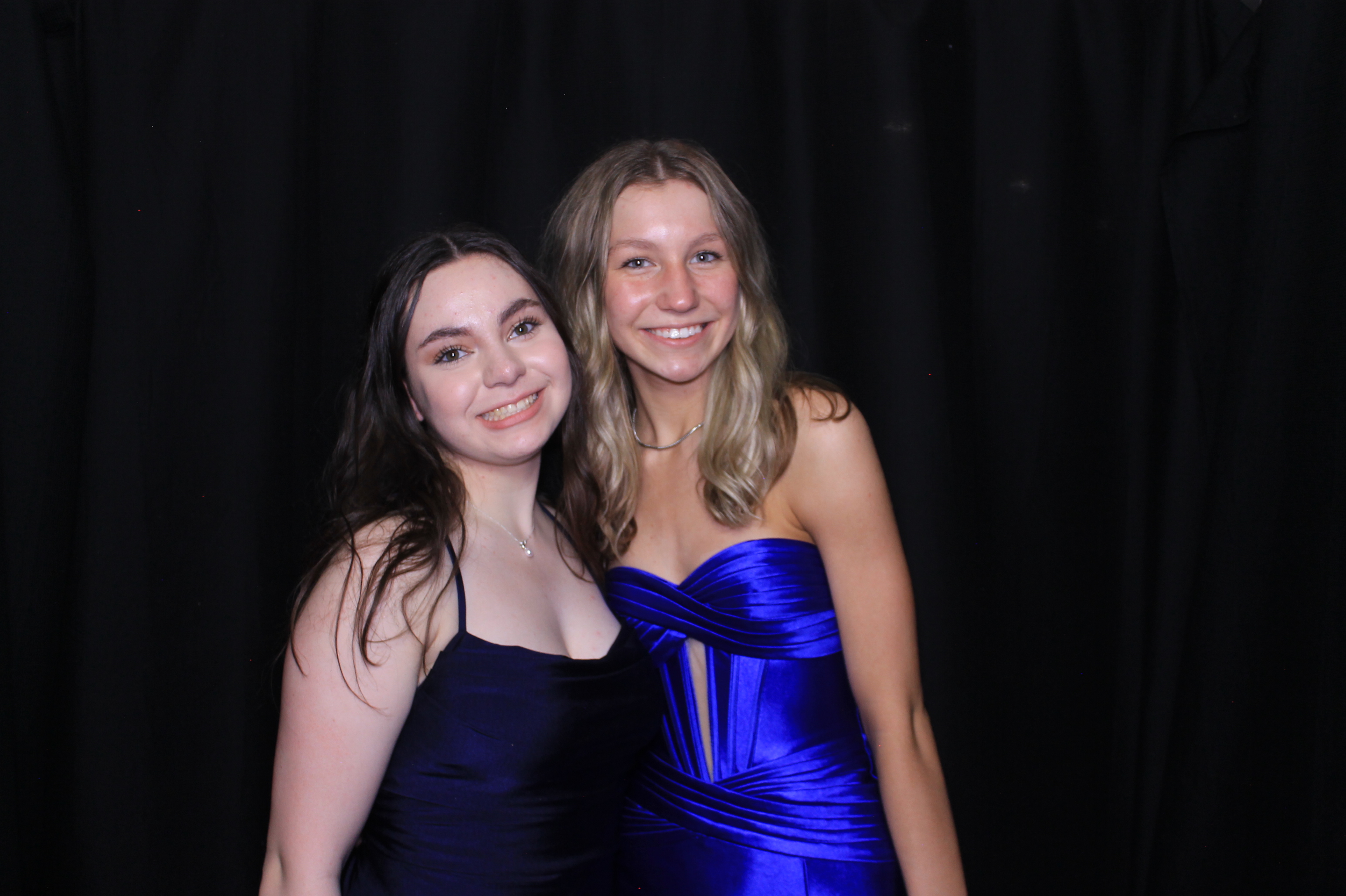 Carroll HS Prom | View more photos from the event at gallery.photoboothcincy.com/u/PhotoBoothCincy/Carroll-HS-Prom-0