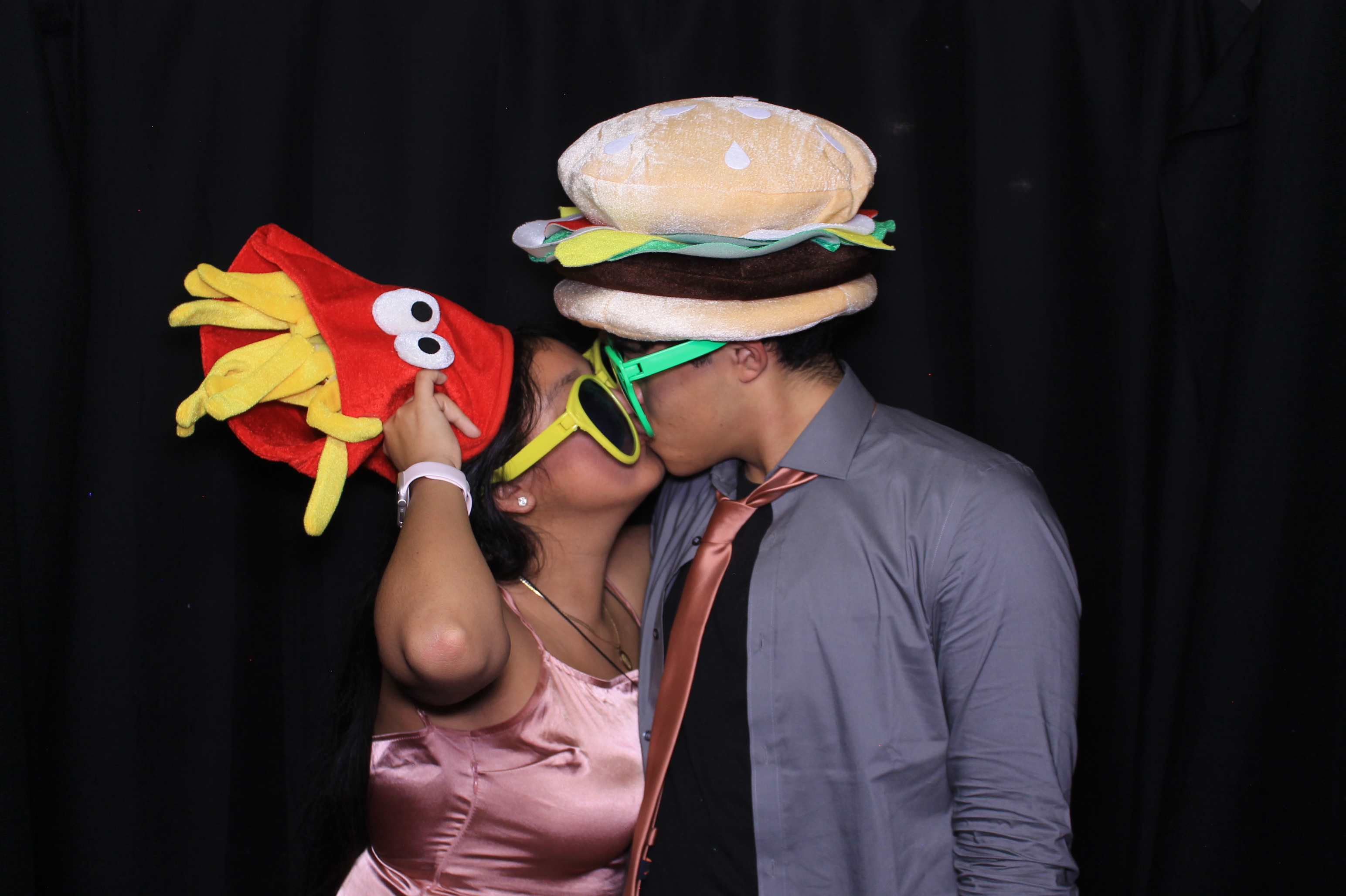 Carroll HS Prom | View more photos from the event at gallery.photoboothcincy.com/u/PhotoBoothCincy/Carroll-HS-Prom-0