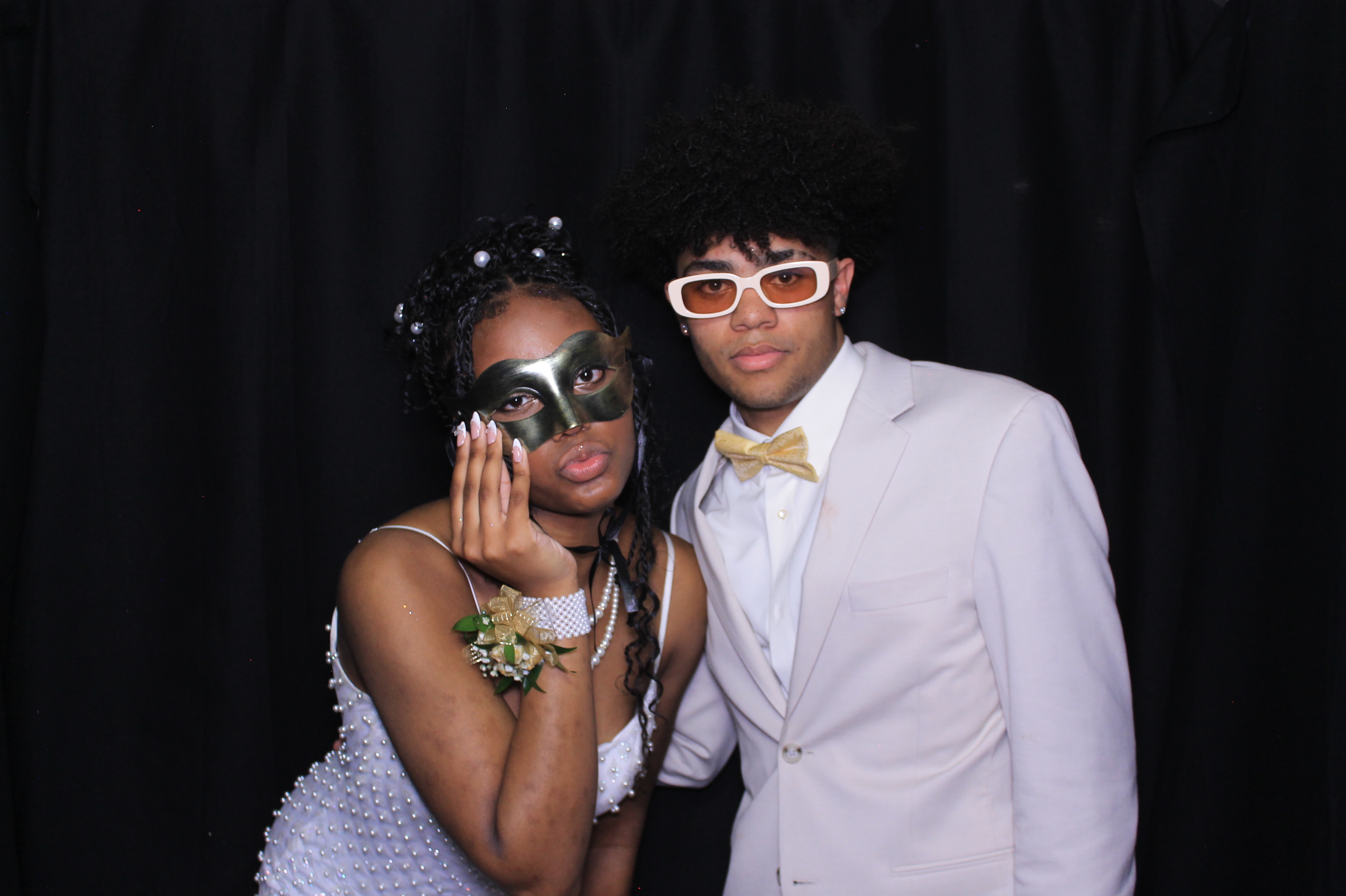 Carroll HS Prom | View more photos from the event at gallery.photoboothcincy.com/u/PhotoBoothCincy/Carroll-HS-Prom-0