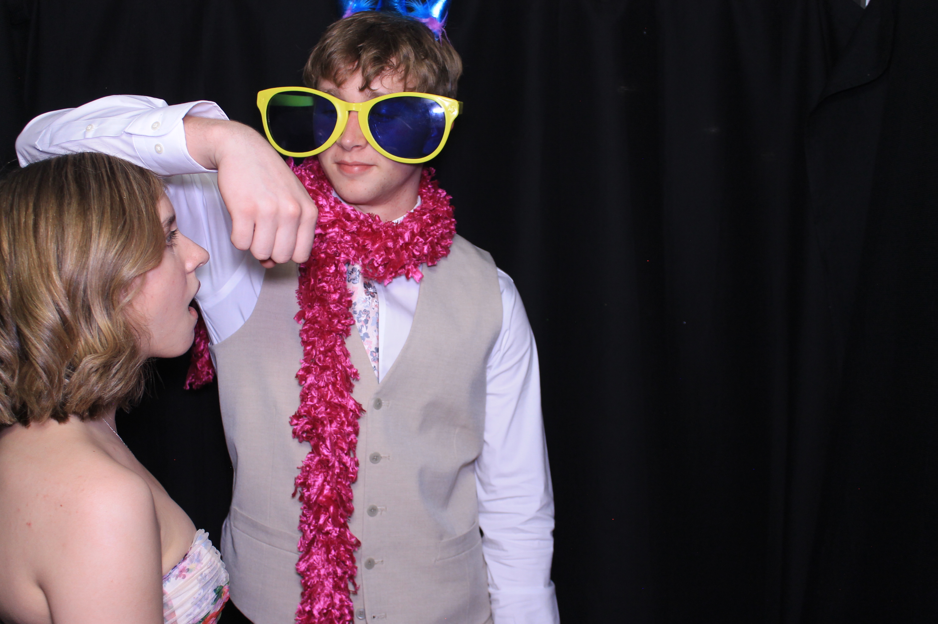 Carroll HS Prom | View more photos from the event at gallery.photoboothcincy.com/u/PhotoBoothCincy/Carroll-HS-Prom-0