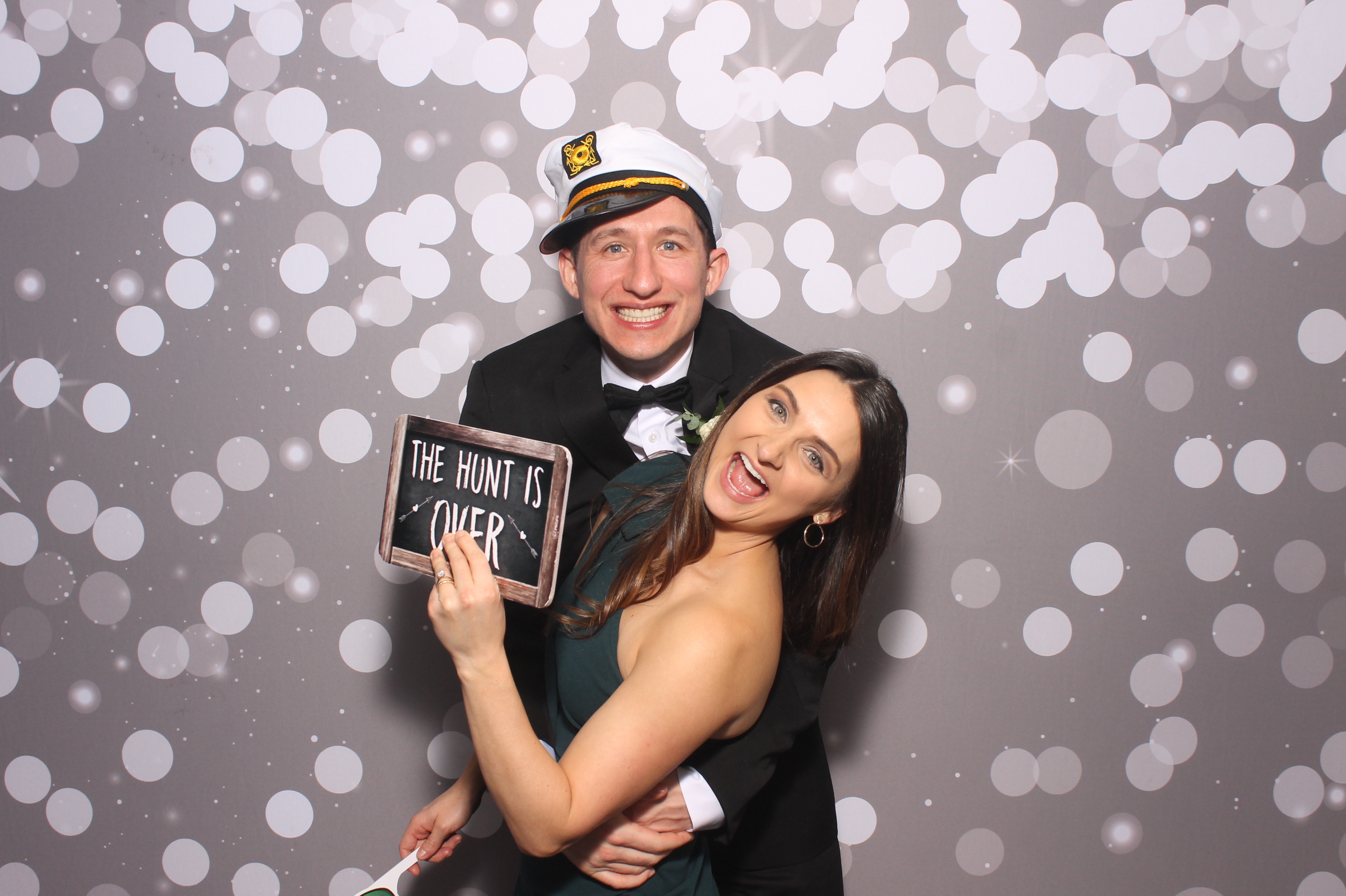 Catie & Gabe  | View more photos from the event at gallery.photoboothcincy.com/u/PhotoBoothCincy/Catie-Gabe