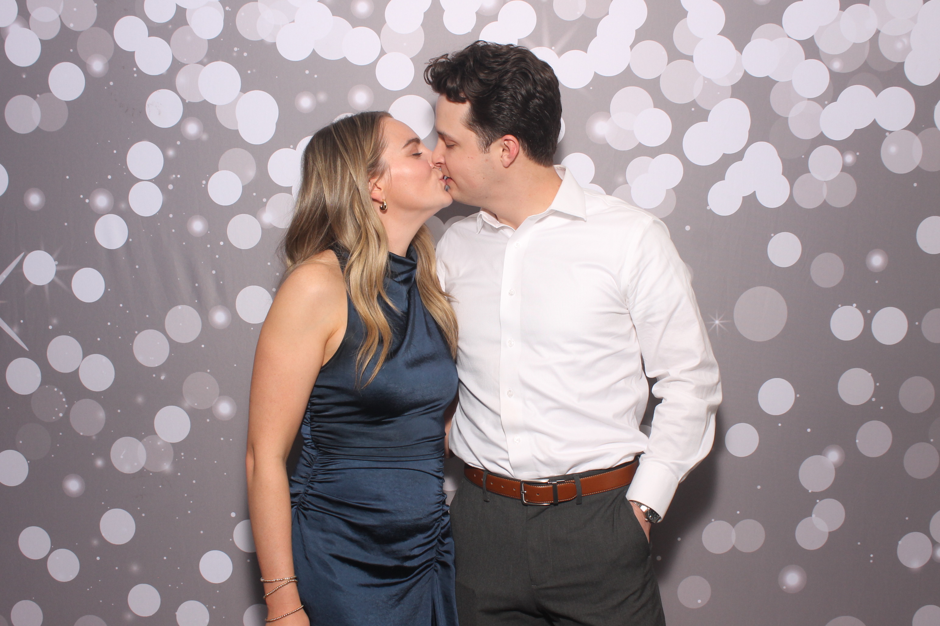 Catie & Gabe  | View more photos from the event at gallery.photoboothcincy.com/u/PhotoBoothCincy/Catie-Gabe