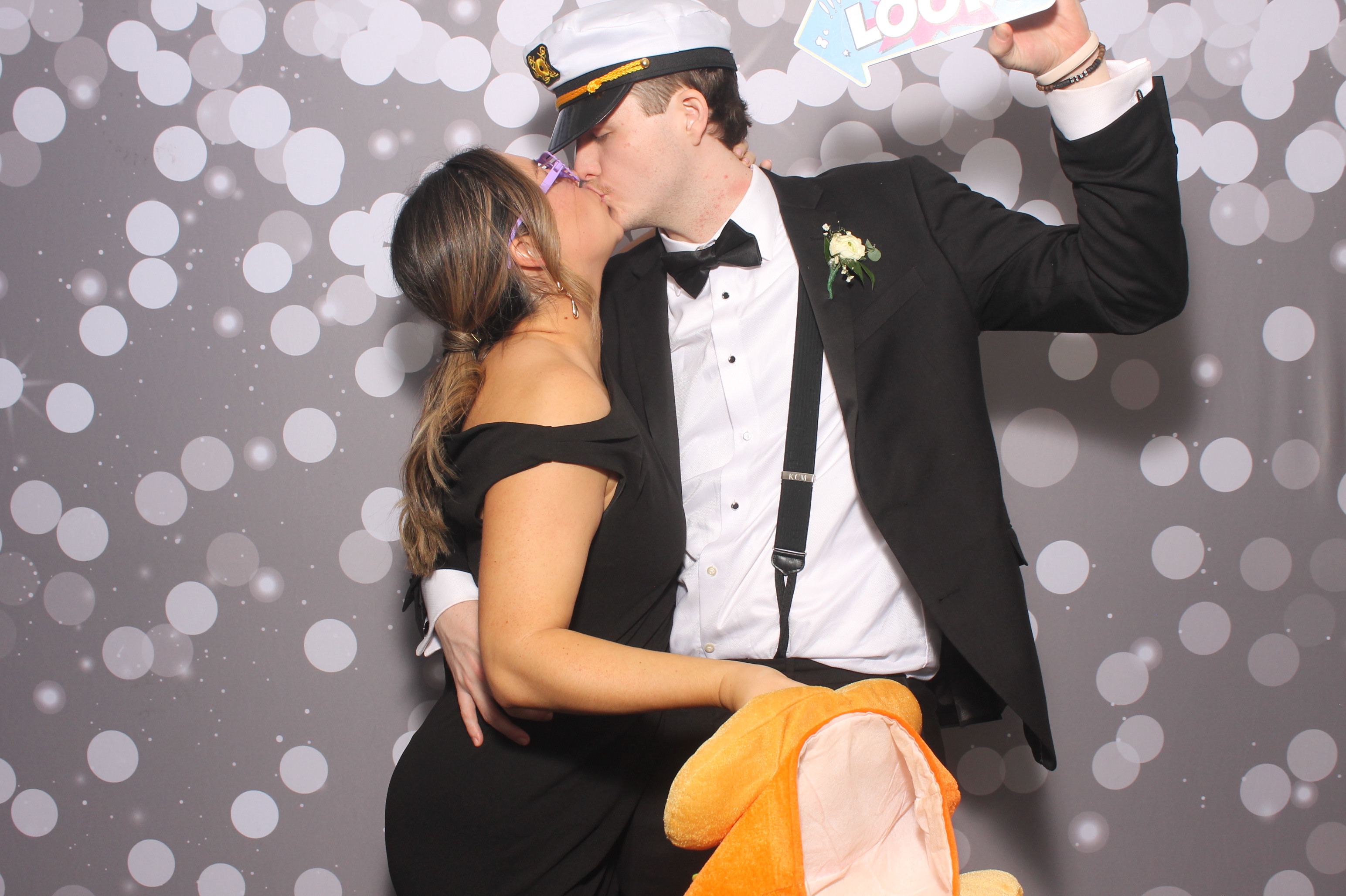 Catie & Gabe  | View more photos from the event at gallery.photoboothcincy.com/u/PhotoBoothCincy/Catie-Gabe