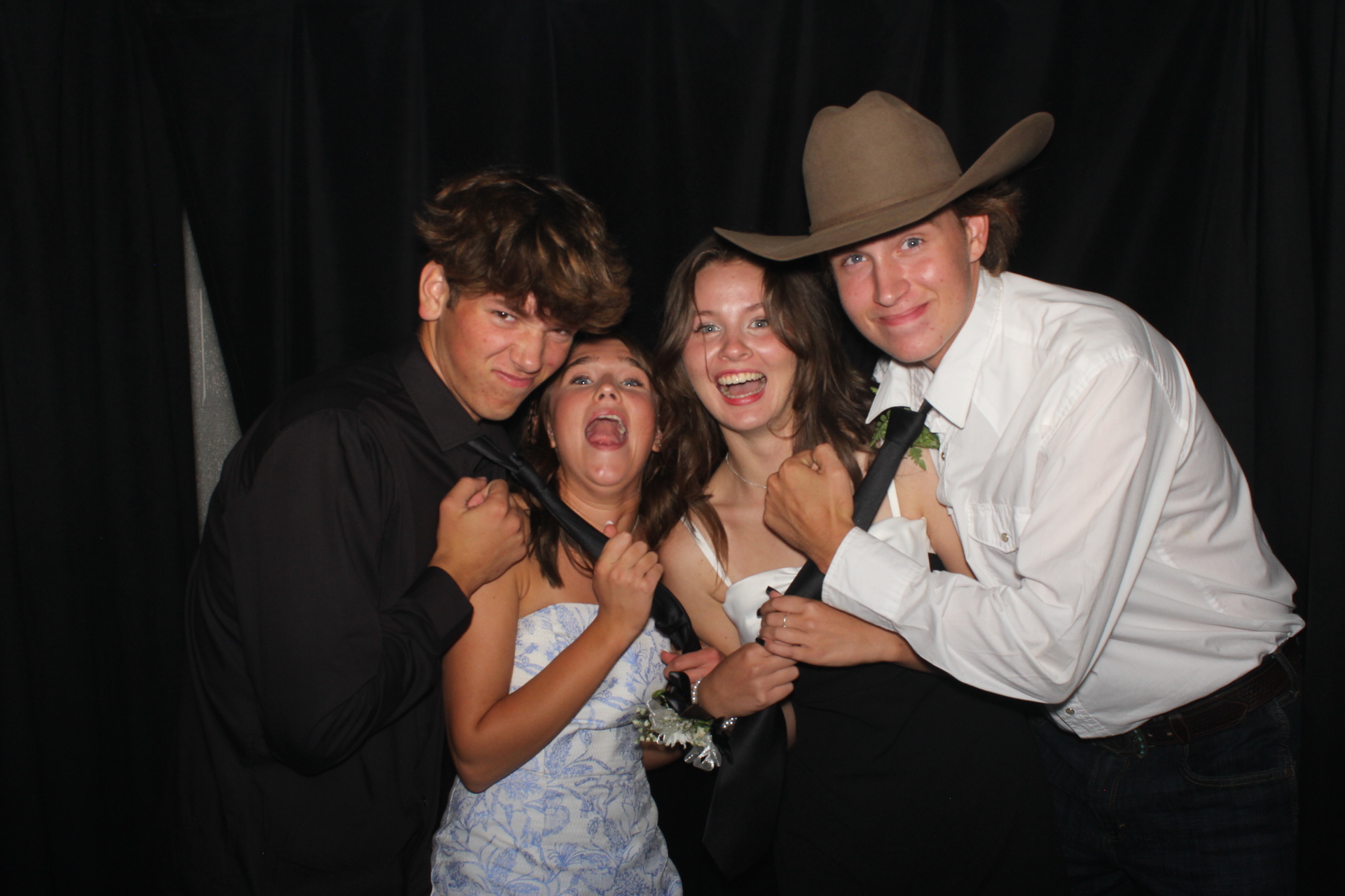 Chess Christian School HoCo 2025 | View more photos from the event at gallery.photoboothcincy.com/u/PhotoBoothCincy/Chess-Christian-School-HoCo-2025