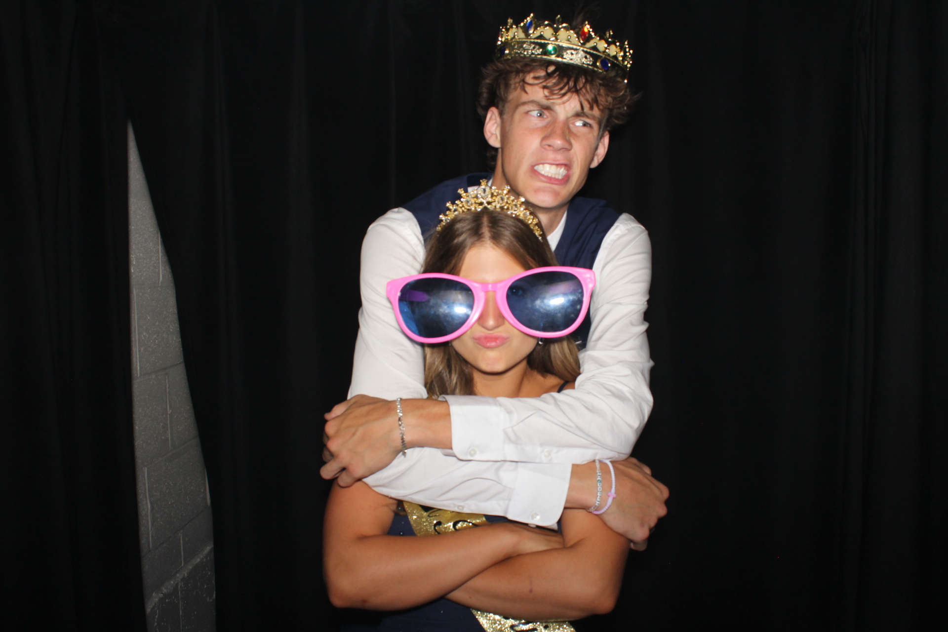 Chess Christian School HoCo 2025 | View more photos from the event at gallery.photoboothcincy.com/u/PhotoBoothCincy/Chess-Christian-School-HoCo-2025