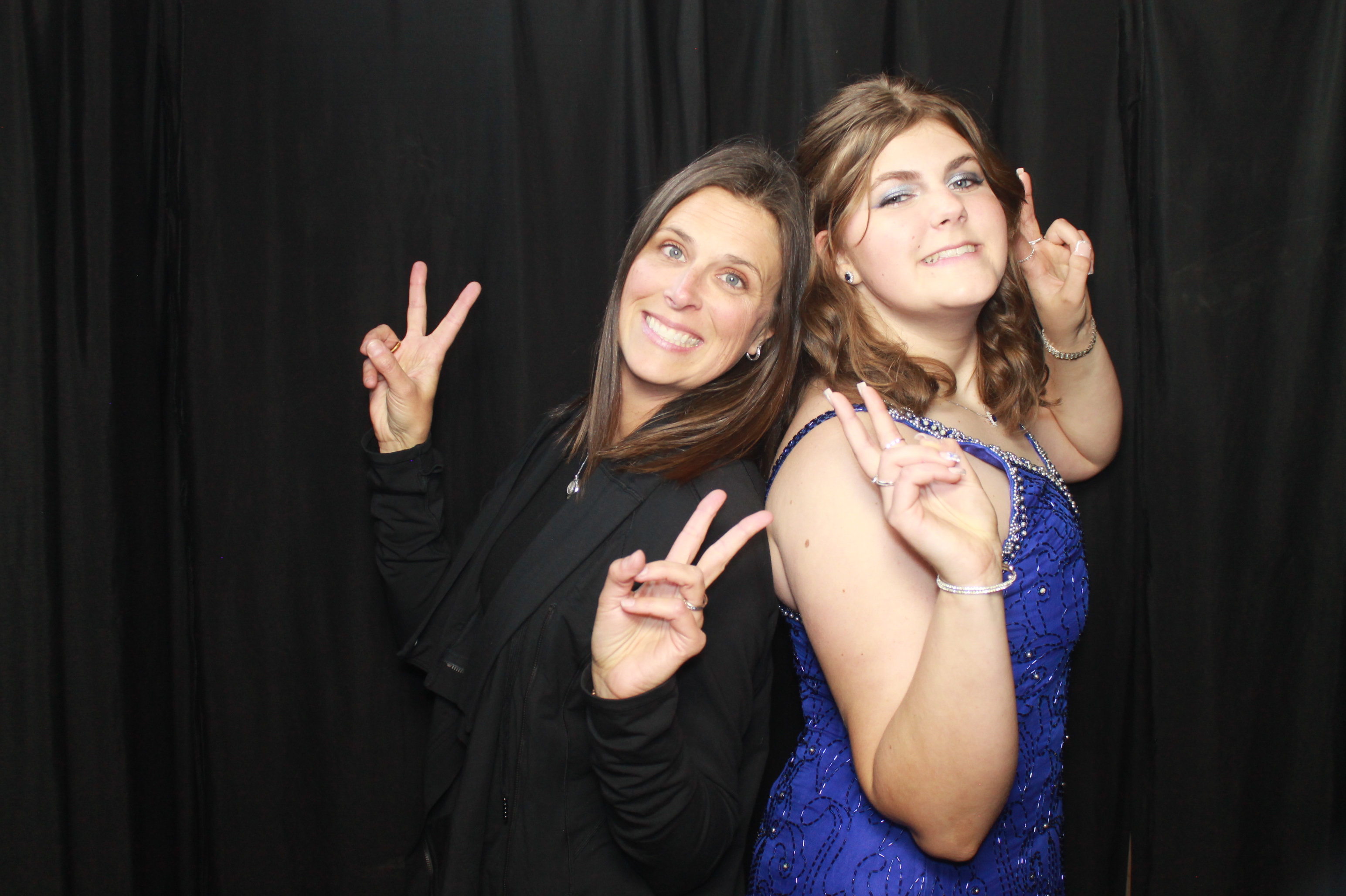 Chess Prom 2025 | View more photos from the event at gallery.photoboothcincy.com/u/PhotoBoothCincy/Chess-Prom-2025