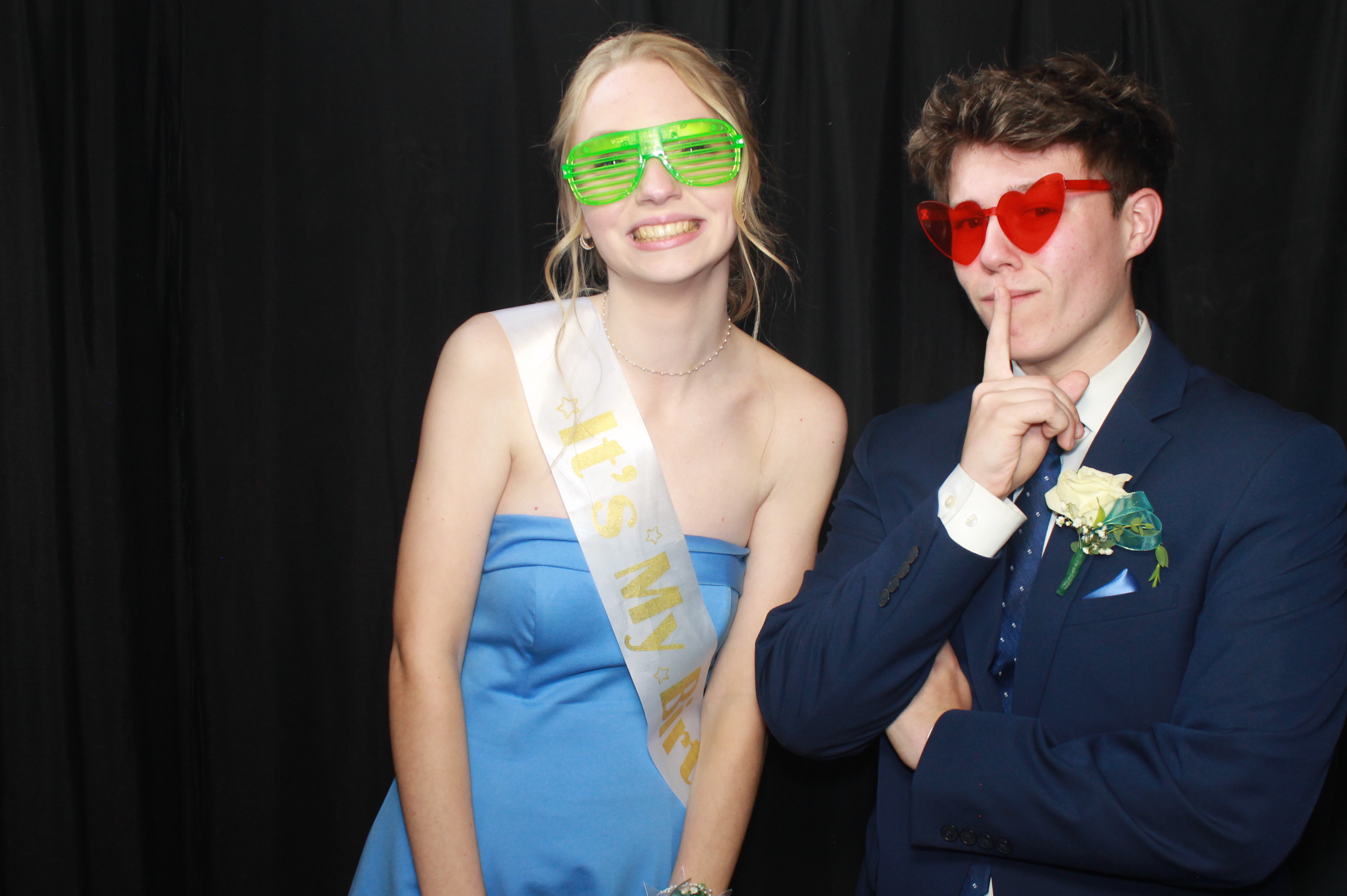 Chess Prom 2025 | View more photos from the event at gallery.photoboothcincy.com/u/PhotoBoothCincy/Chess-Prom-2025