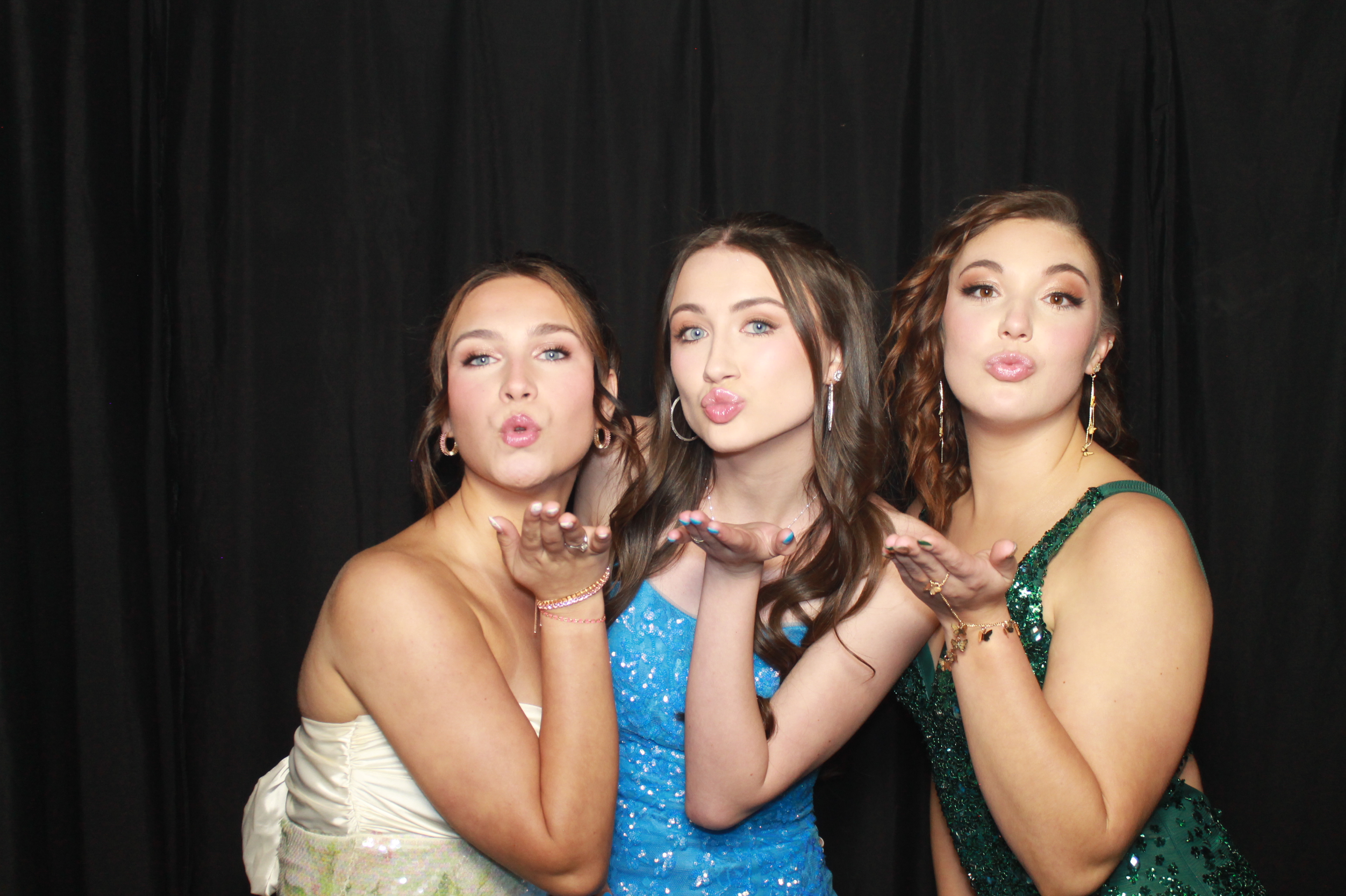 Chess Prom 2025 | View more photos from the event at gallery.photoboothcincy.com/u/PhotoBoothCincy/Chess-Prom-2025