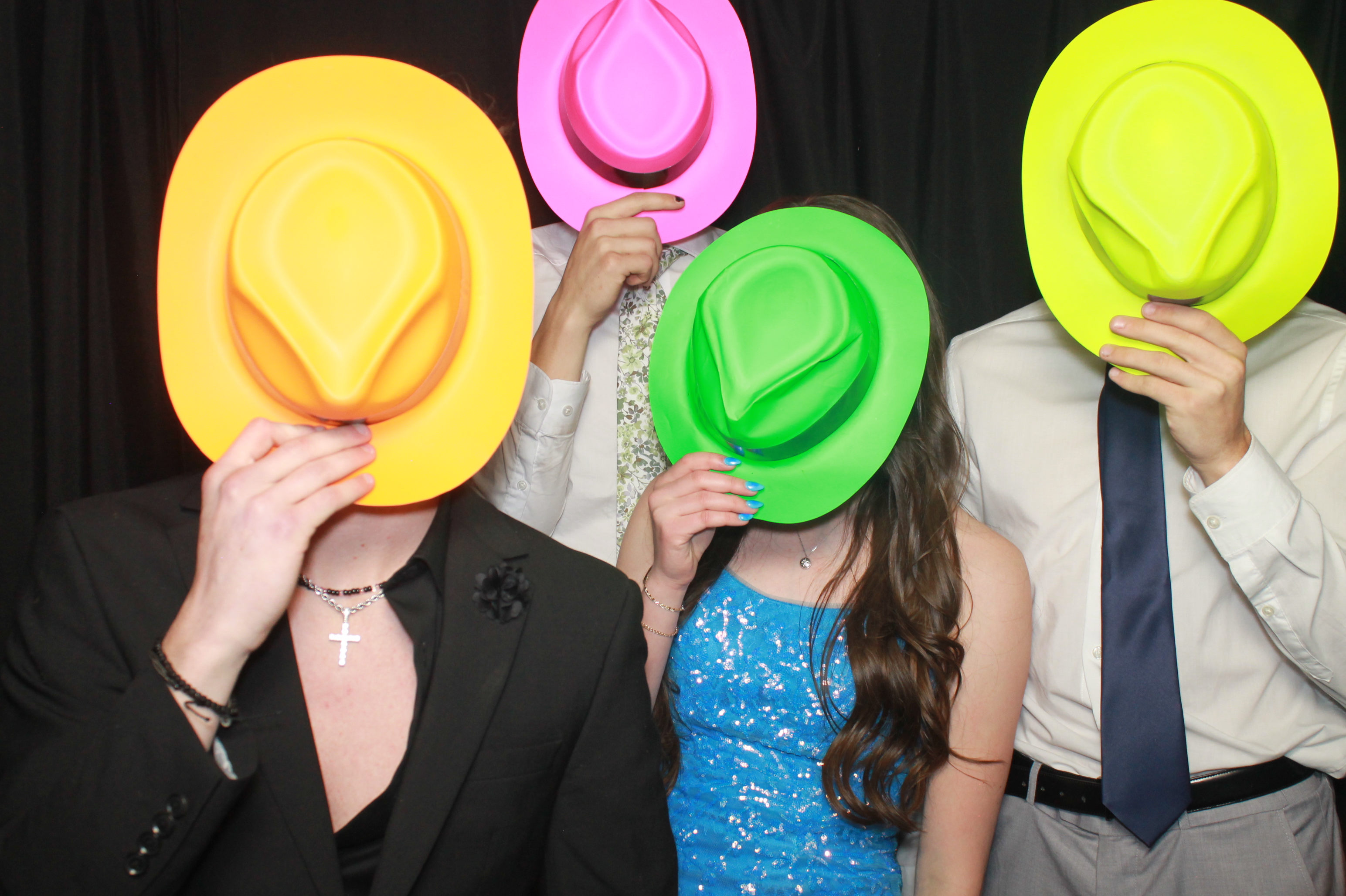 Chess Prom 2025 | View more photos from the event at gallery.photoboothcincy.com/u/PhotoBoothCincy/Chess-Prom-2025