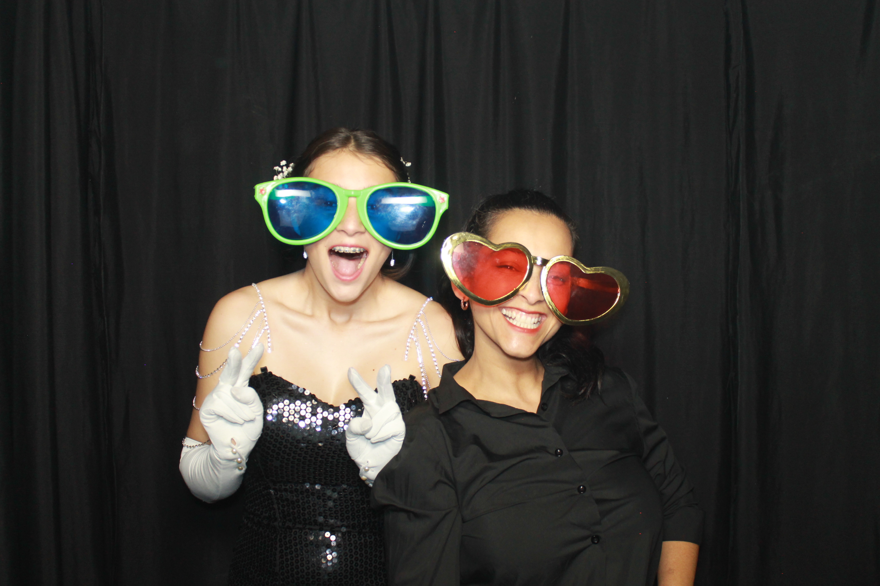 Chess Prom 2025 | View more photos from the event at gallery.photoboothcincy.com/u/PhotoBoothCincy/Chess-Prom-2025