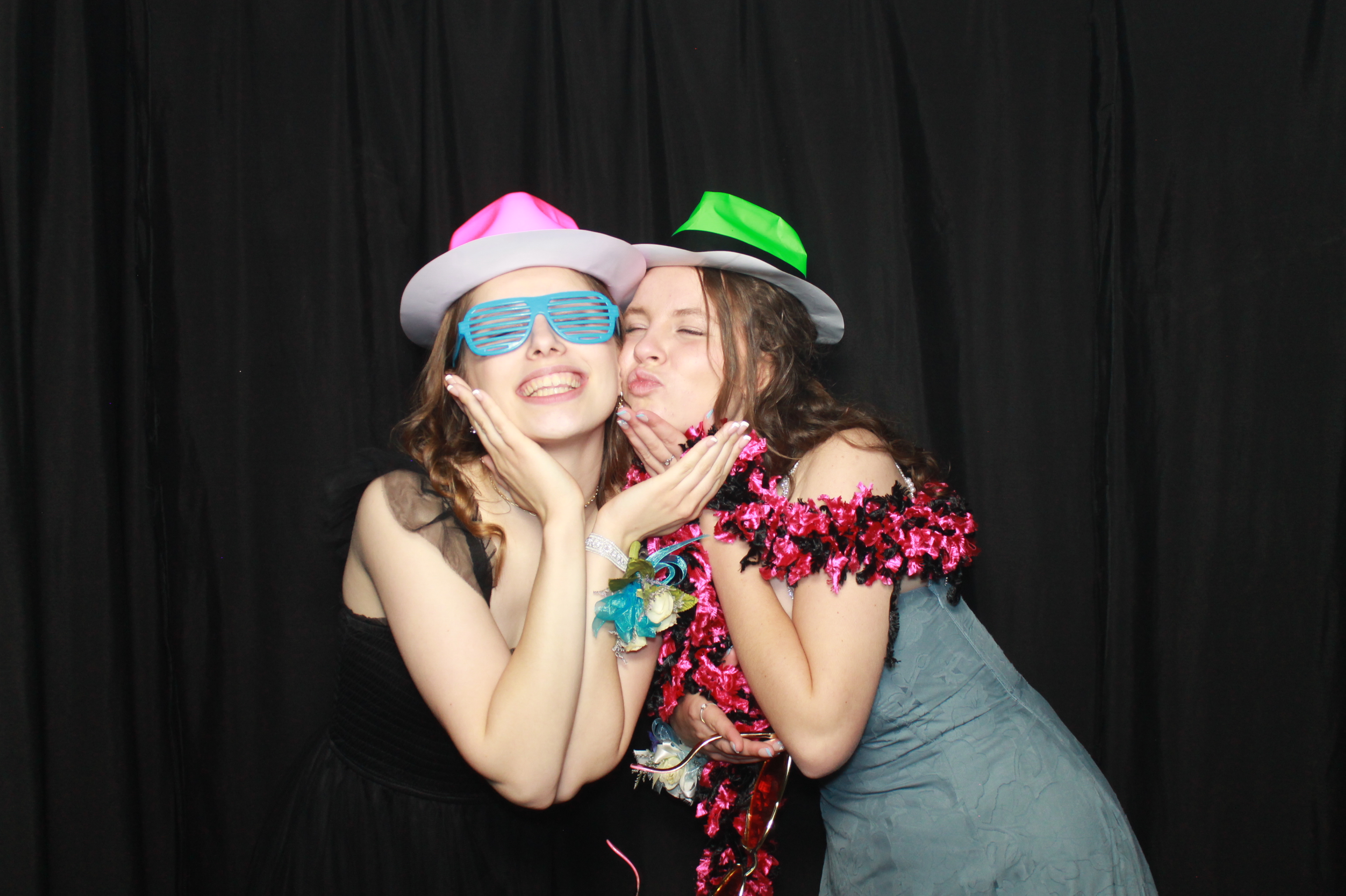 Chess Prom 2025 | View more photos from the event at gallery.photoboothcincy.com/u/PhotoBoothCincy/Chess-Prom-2025