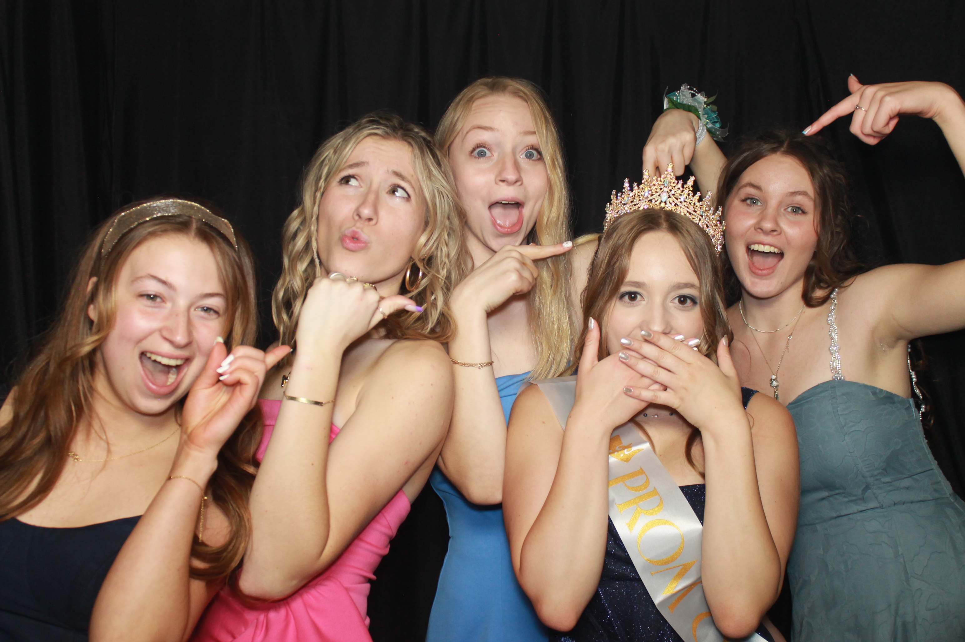 Chess Prom 2025 | View more photos from the event at gallery.photoboothcincy.com/u/PhotoBoothCincy/Chess-Prom-2025