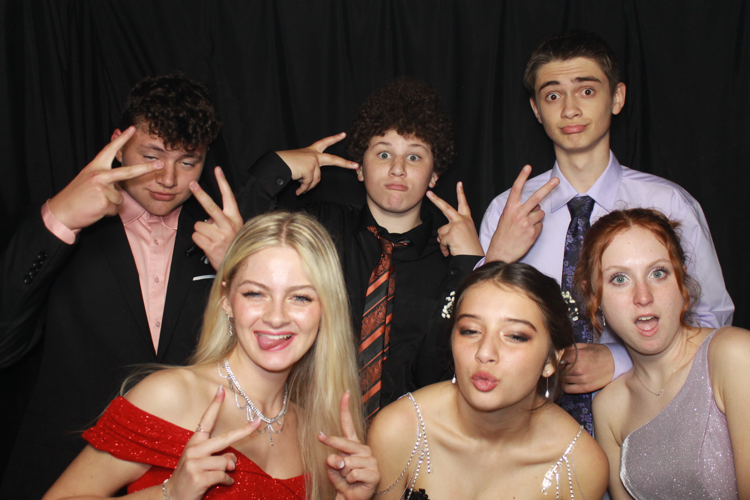 Chess Prom 2025 | View more photos from the event at gallery.photoboothcincy.com/u/PhotoBoothCincy/Chess-Prom-2025