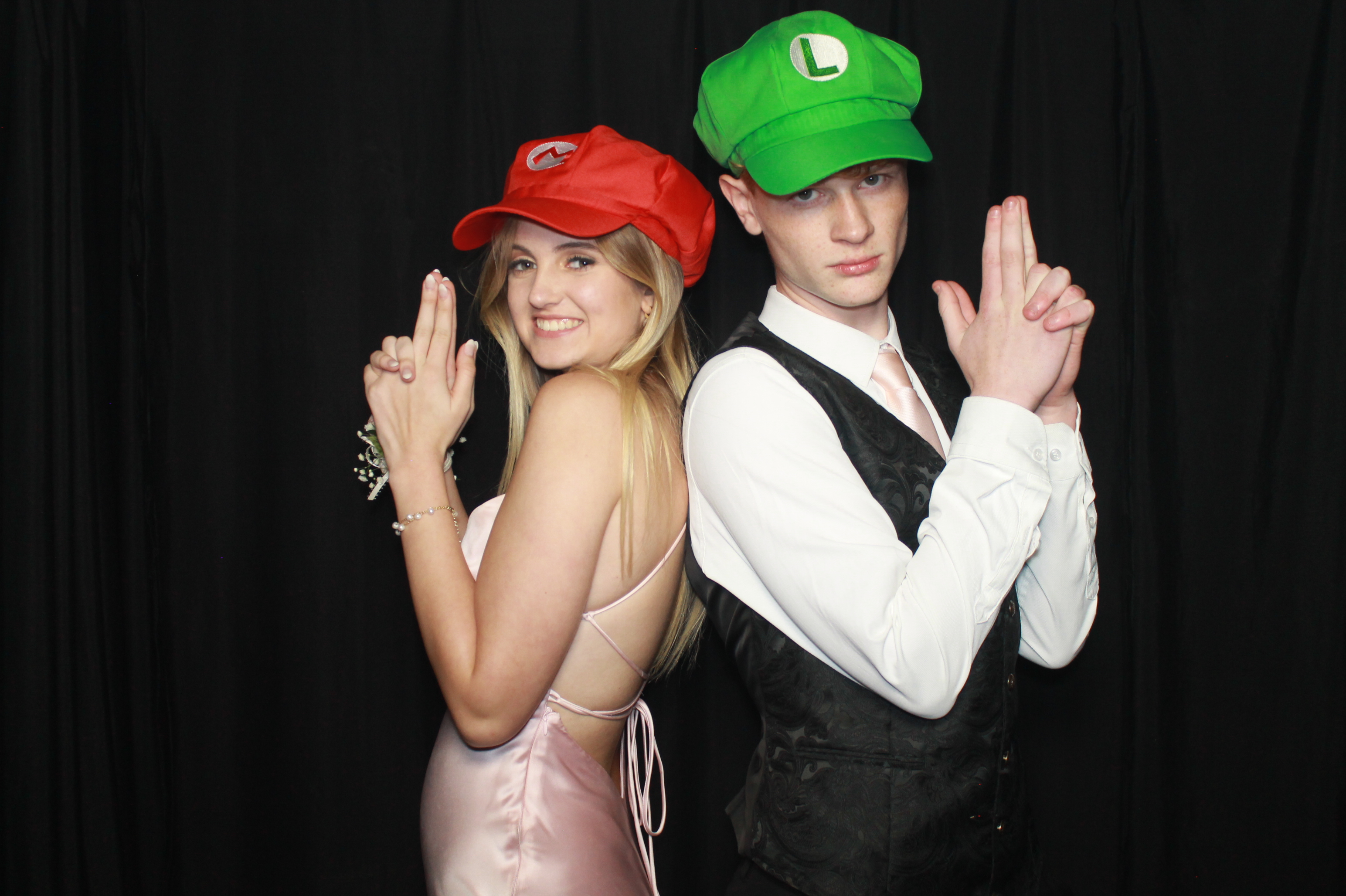 Chess Prom 2025 | View more photos from the event at gallery.photoboothcincy.com/u/PhotoBoothCincy/Chess-Prom-2025