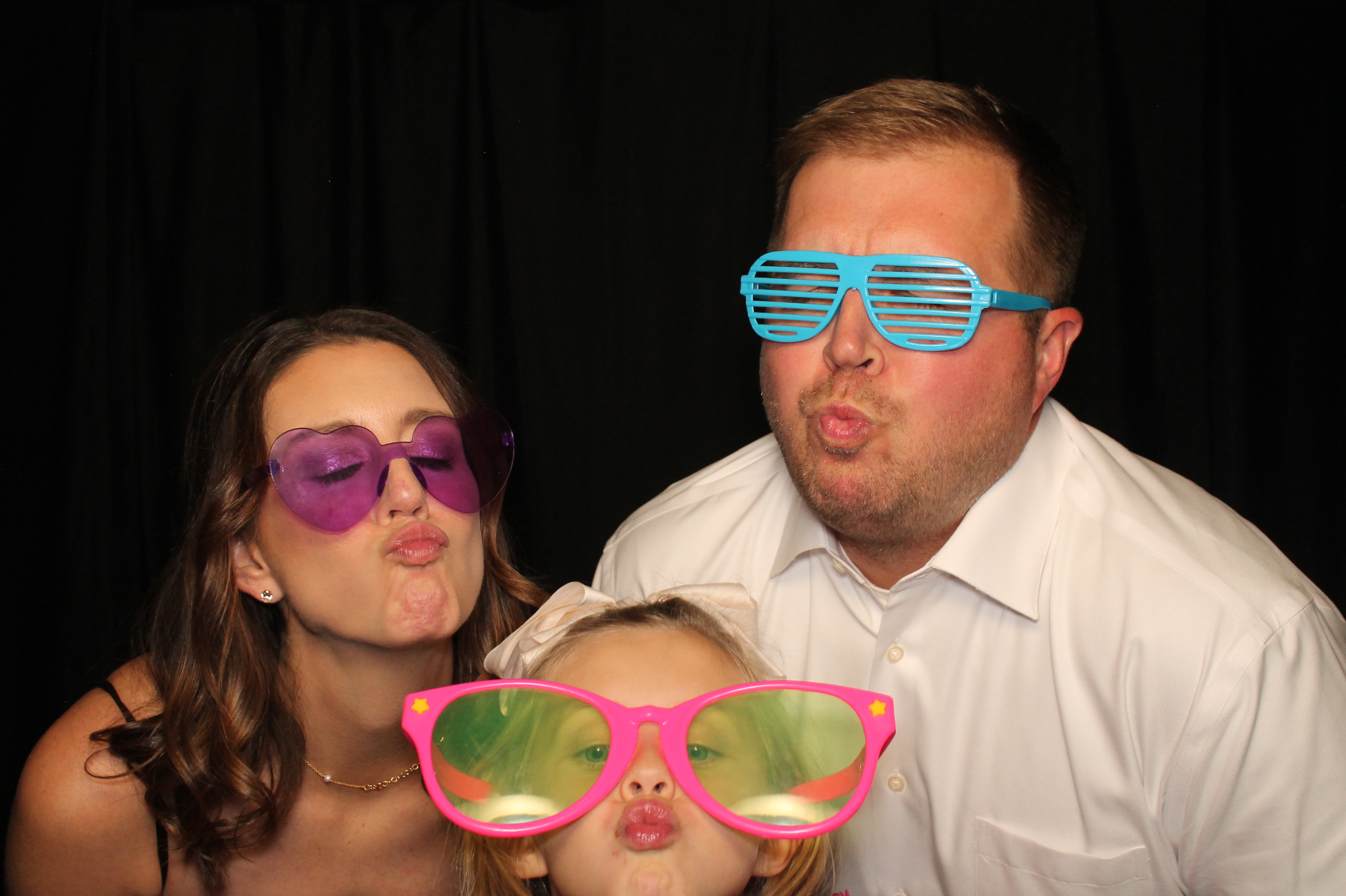 Chris & Chrissy | View more photos from the event at gallery.photoboothcincy.com/u/PhotoBoothCincy/Chris-Chrissy