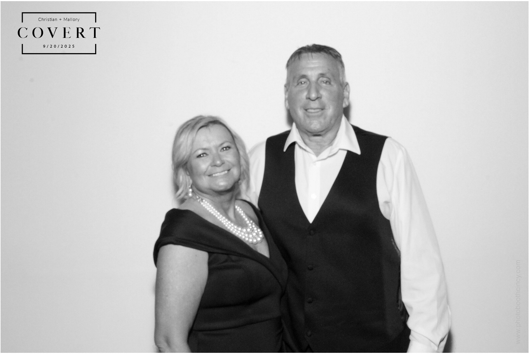 Christian & Mallory | View more photos from the event at gallery.photoboothcincy.com/u/PhotoBoothCincy/Christian-Mallory