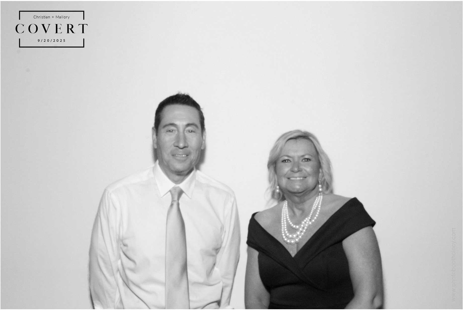 Christian & Mallory | View more photos from the event at gallery.photoboothcincy.com/u/PhotoBoothCincy/Christian-Mallory