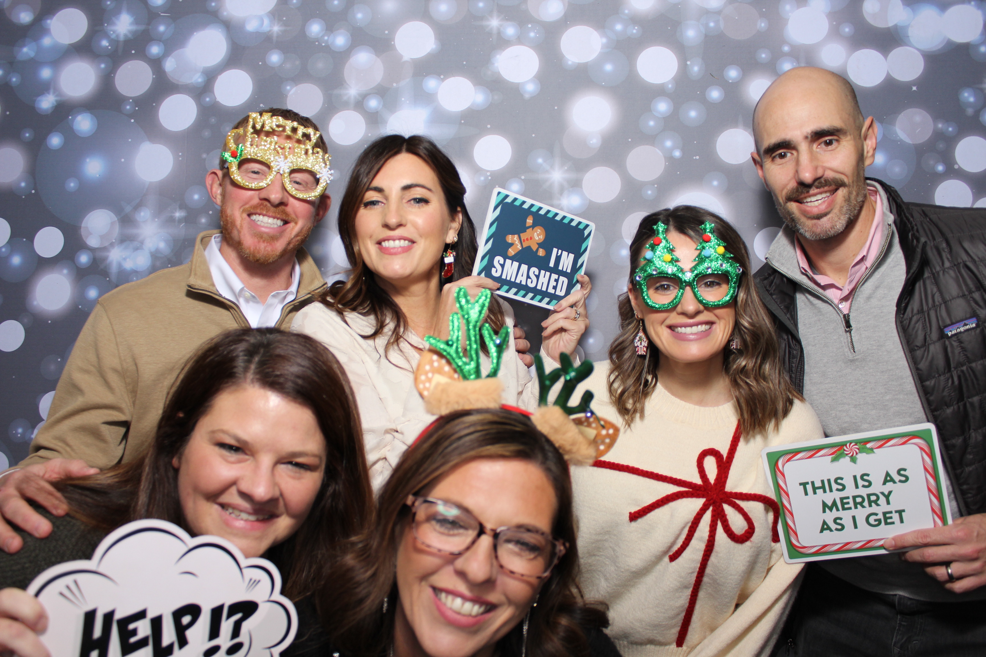 Coldwell Bank Holiday Party | View more photos from the event at gallery.photoboothcincy.com/u/PhotoBoothCincy/Coldwell-Bank-Holiday-Party