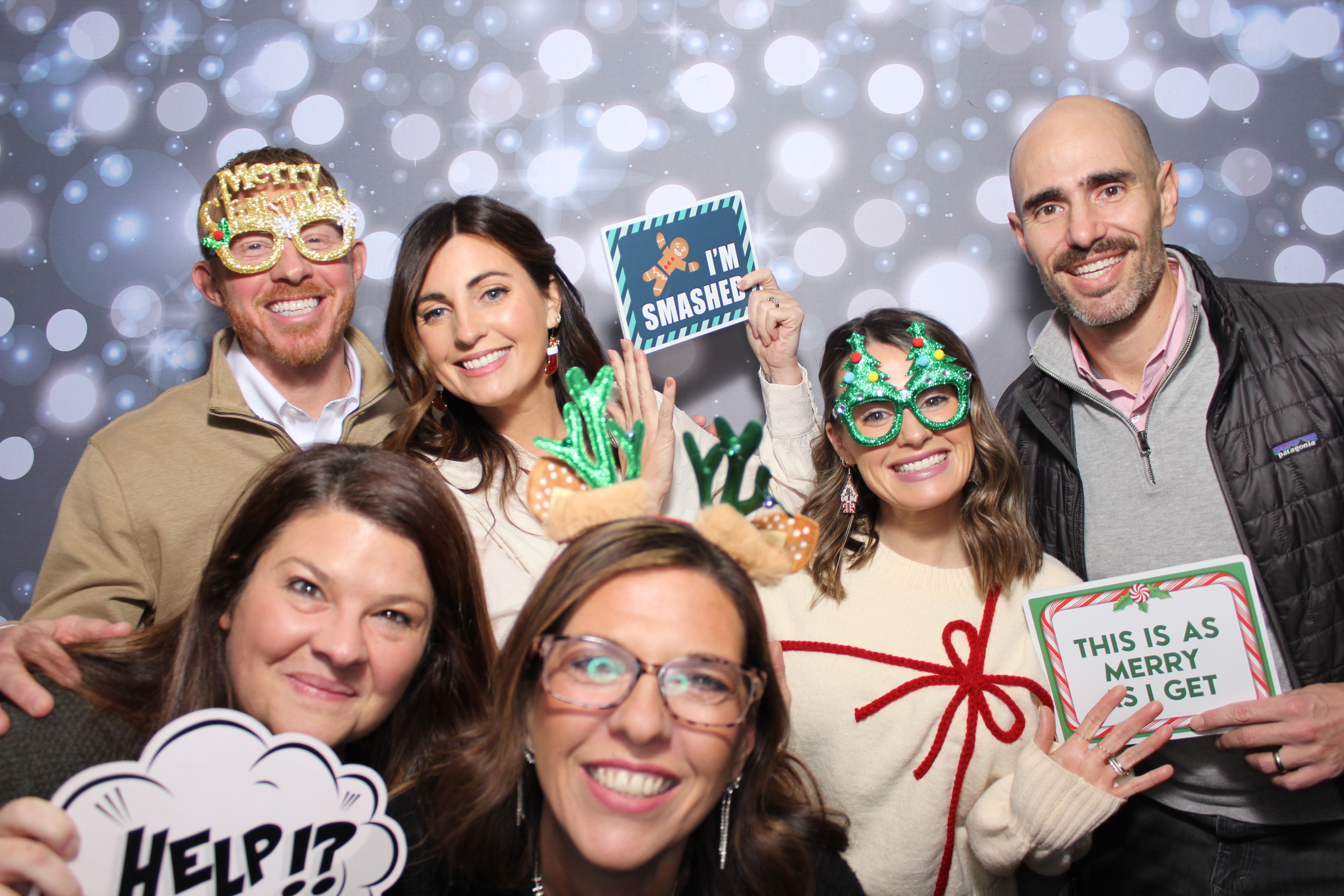 Coldwell Bank Holiday Party | View more photos from the event at gallery.photoboothcincy.com/u/PhotoBoothCincy/Coldwell-Bank-Holiday-Party