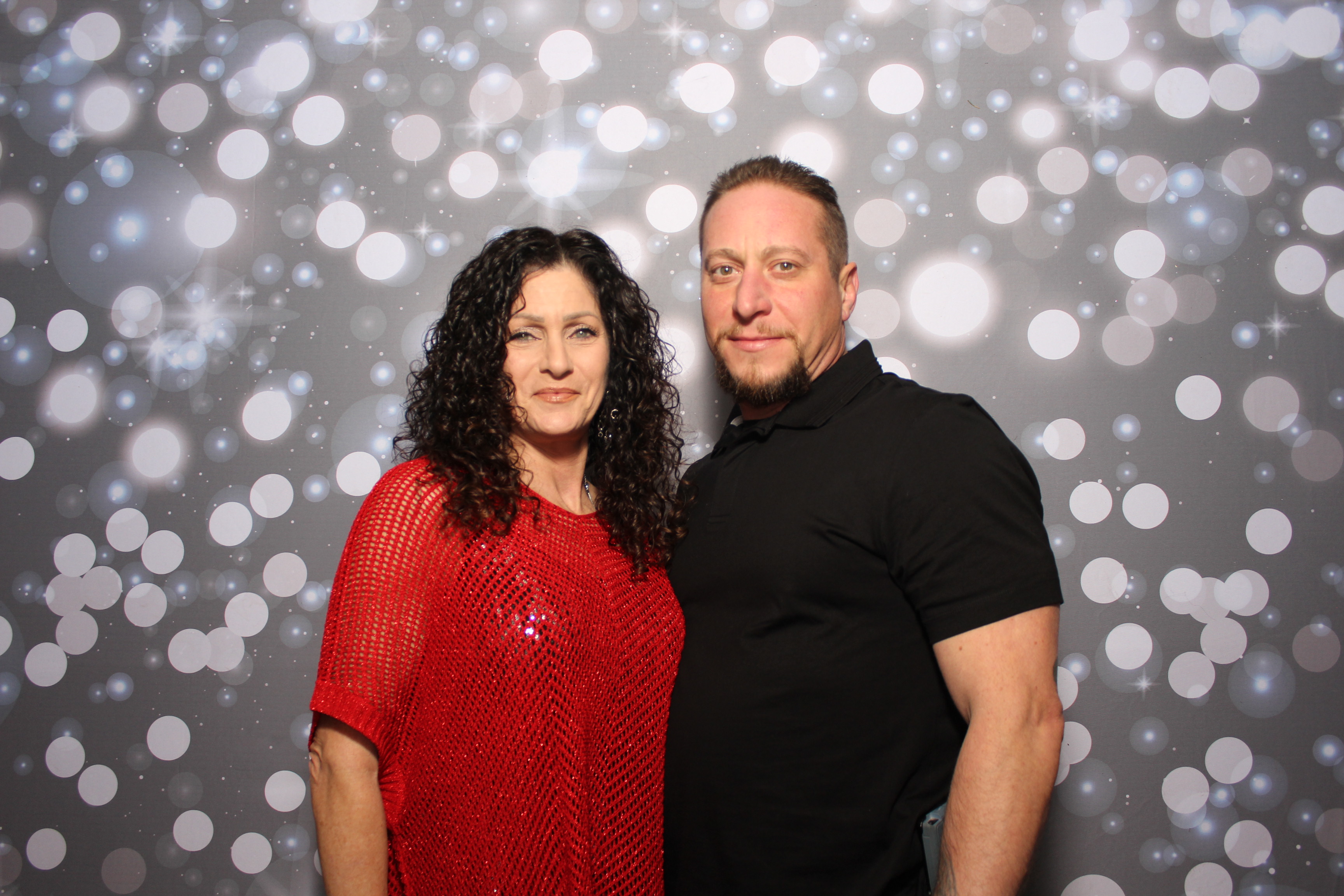 Coldwell Bank Holiday Party | View more photos from the event at gallery.photoboothcincy.com/u/PhotoBoothCincy/Coldwell-Bank-Holiday-Party