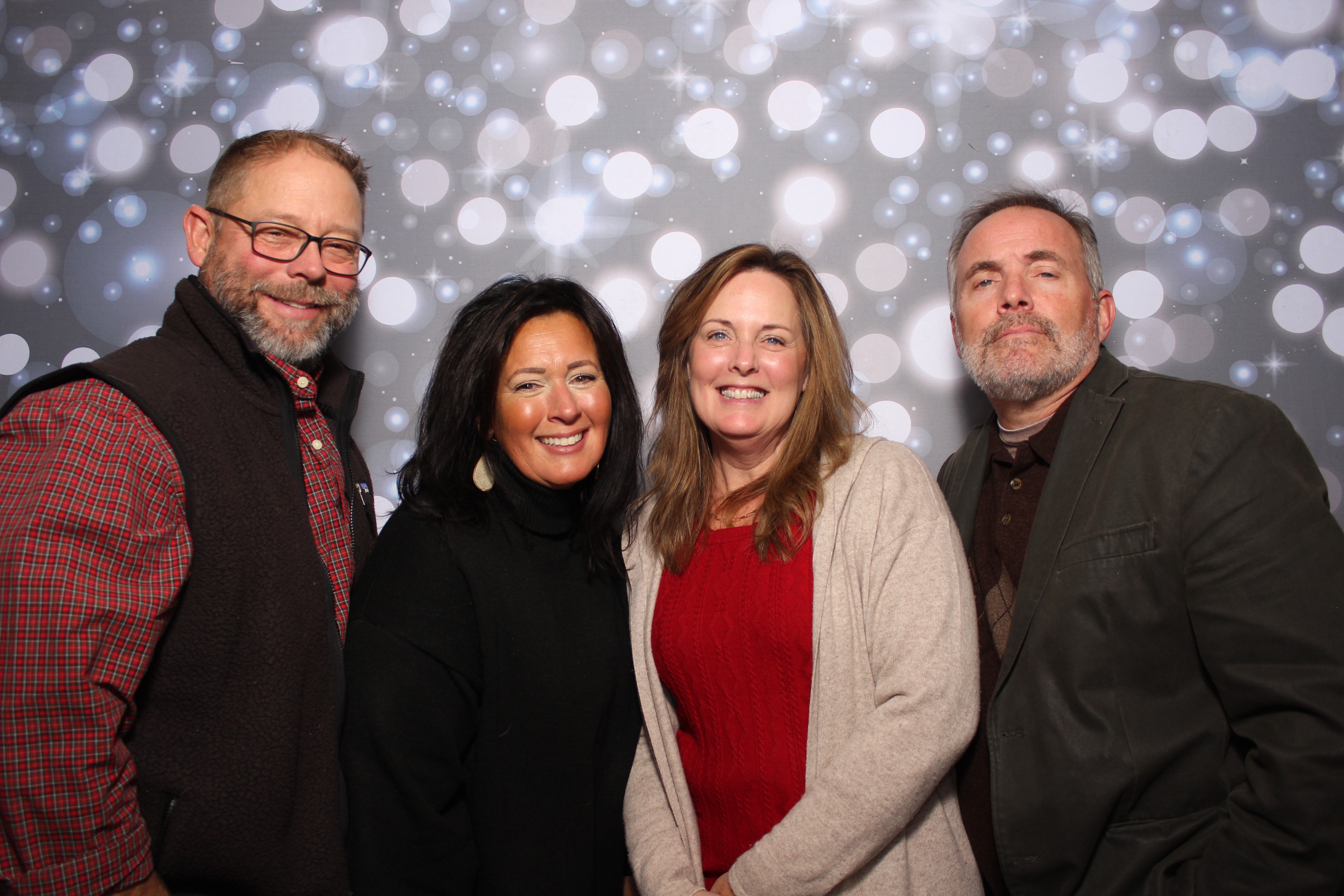 Coldwell Bank Holiday Party | View more photos from the event at gallery.photoboothcincy.com/u/PhotoBoothCincy/Coldwell-Bank-Holiday-Party