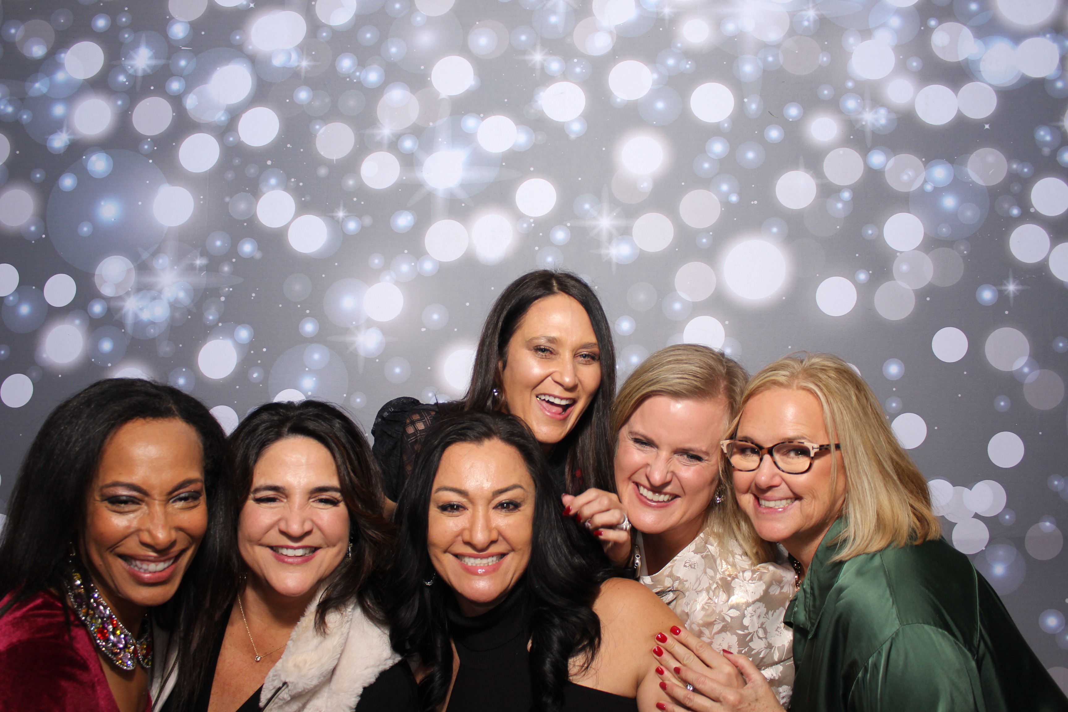 Coldwell Bank Holiday Party | View more photos from the event at gallery.photoboothcincy.com/u/PhotoBoothCincy/Coldwell-Bank-Holiday-Party