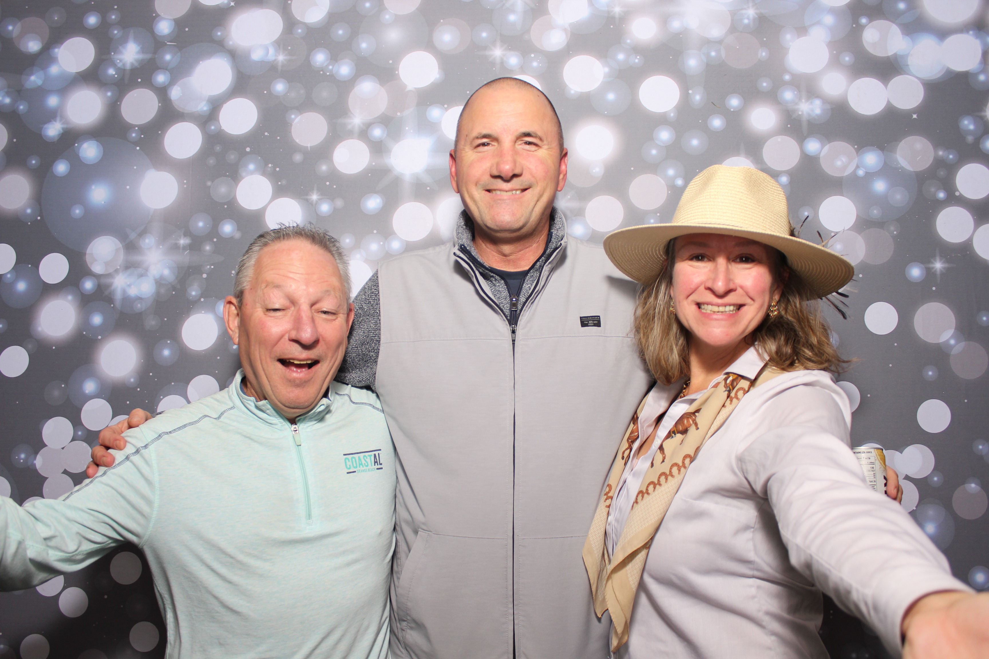 Coldwell Bank Holiday Party | View more photos from the event at gallery.photoboothcincy.com/u/PhotoBoothCincy/Coldwell-Bank-Holiday-Party