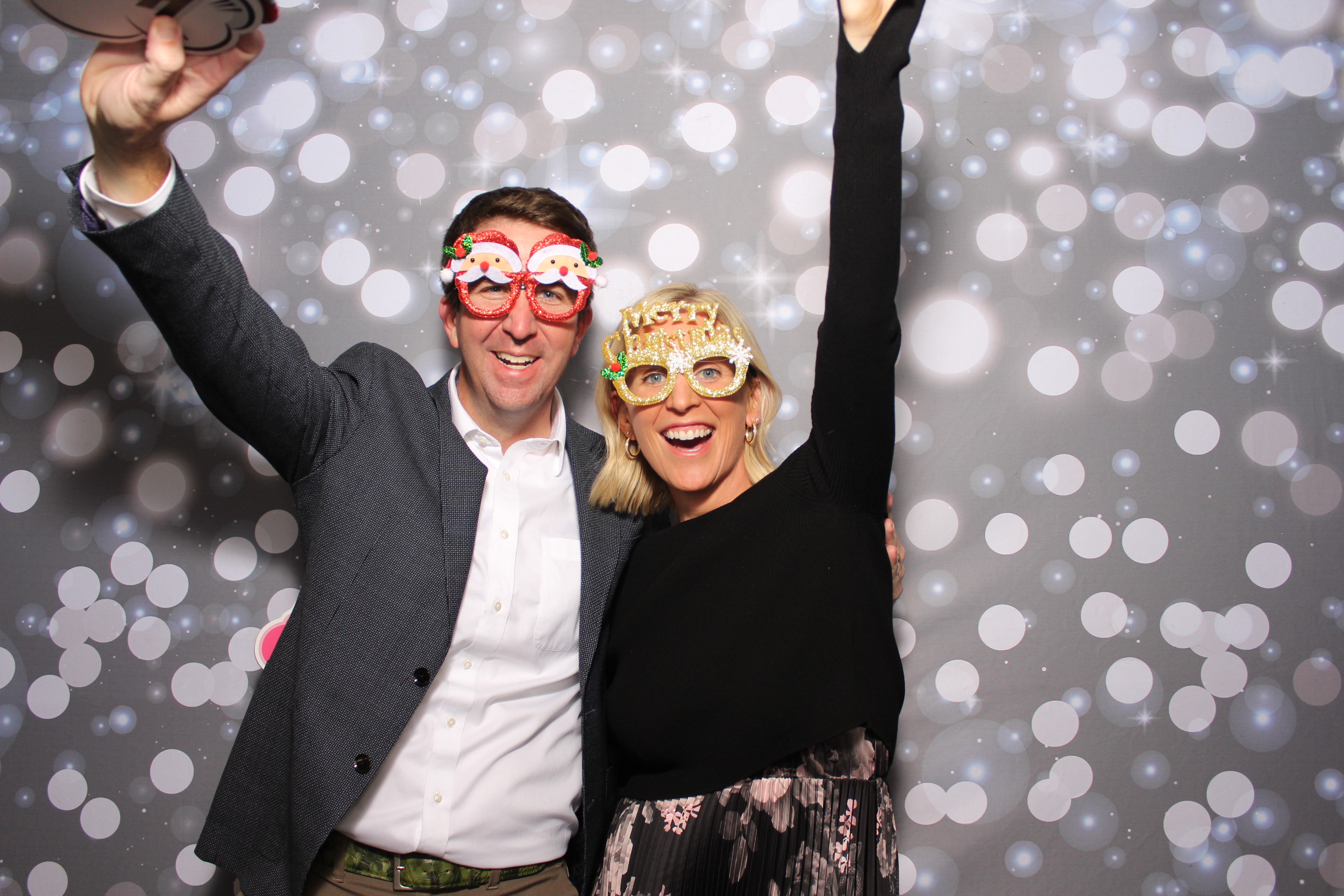 Coldwell Bank Holiday Party | View more photos from the event at gallery.photoboothcincy.com/u/PhotoBoothCincy/Coldwell-Bank-Holiday-Party