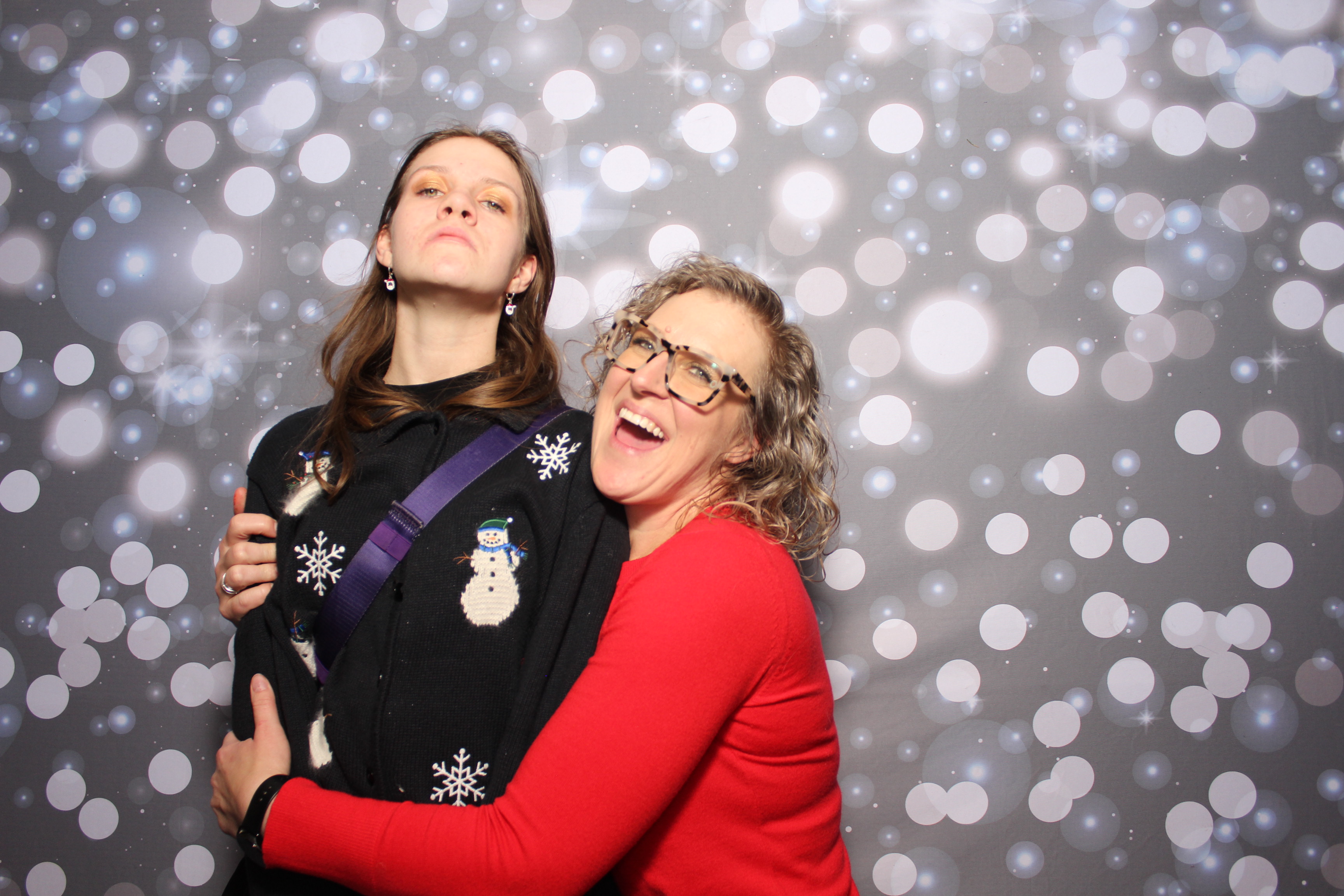 Coldwell Bank Holiday Party | View more photos from the event at gallery.photoboothcincy.com/u/PhotoBoothCincy/Coldwell-Bank-Holiday-Party