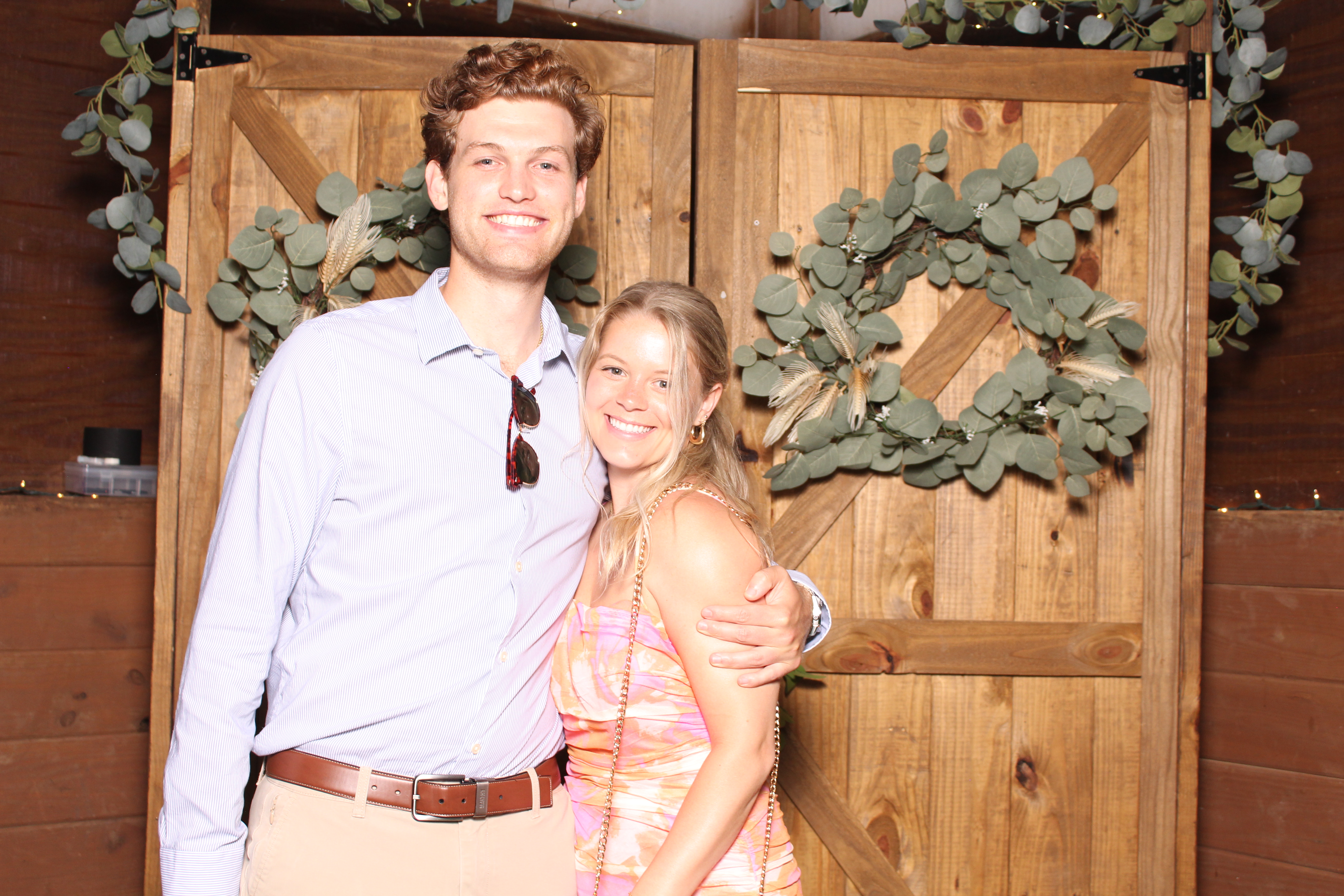 Cole & Rebecca | View more photos from the event at gallery.photoboothcincy.com/u/PhotoBoothCincy/Cole-Rebecca