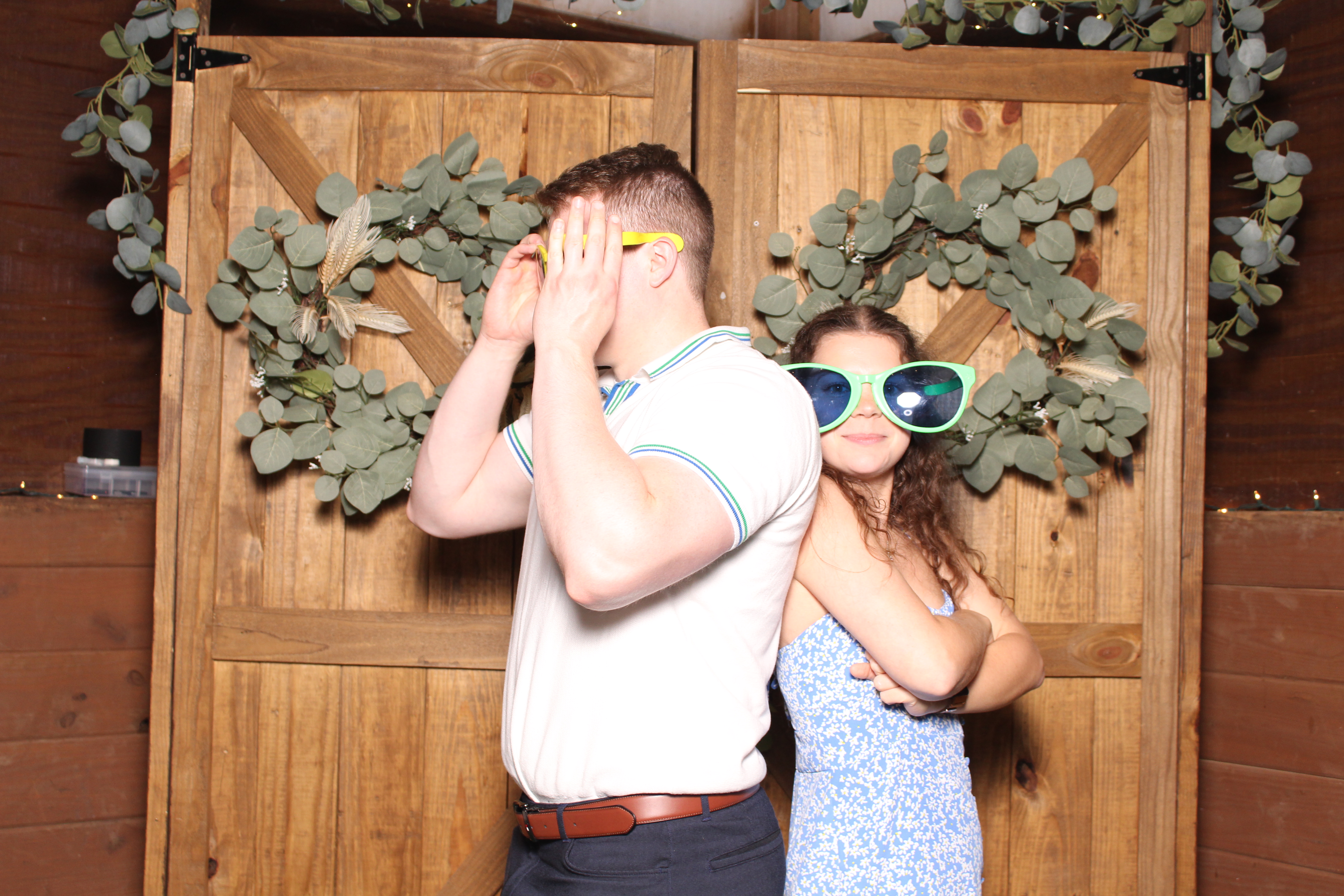 Cole & Rebecca | View more photos from the event at gallery.photoboothcincy.com/u/PhotoBoothCincy/Cole-Rebecca