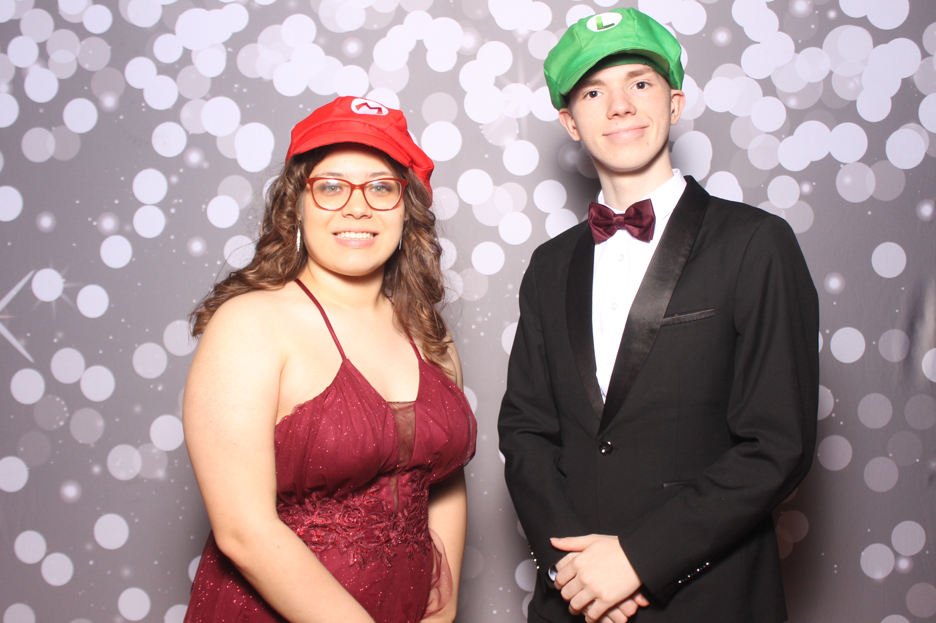 Colerain Prom 2025 | View more photos from the event at gallery.photoboothcincy.com/u/PhotoBoothCincy/Colerain-Prom-2025